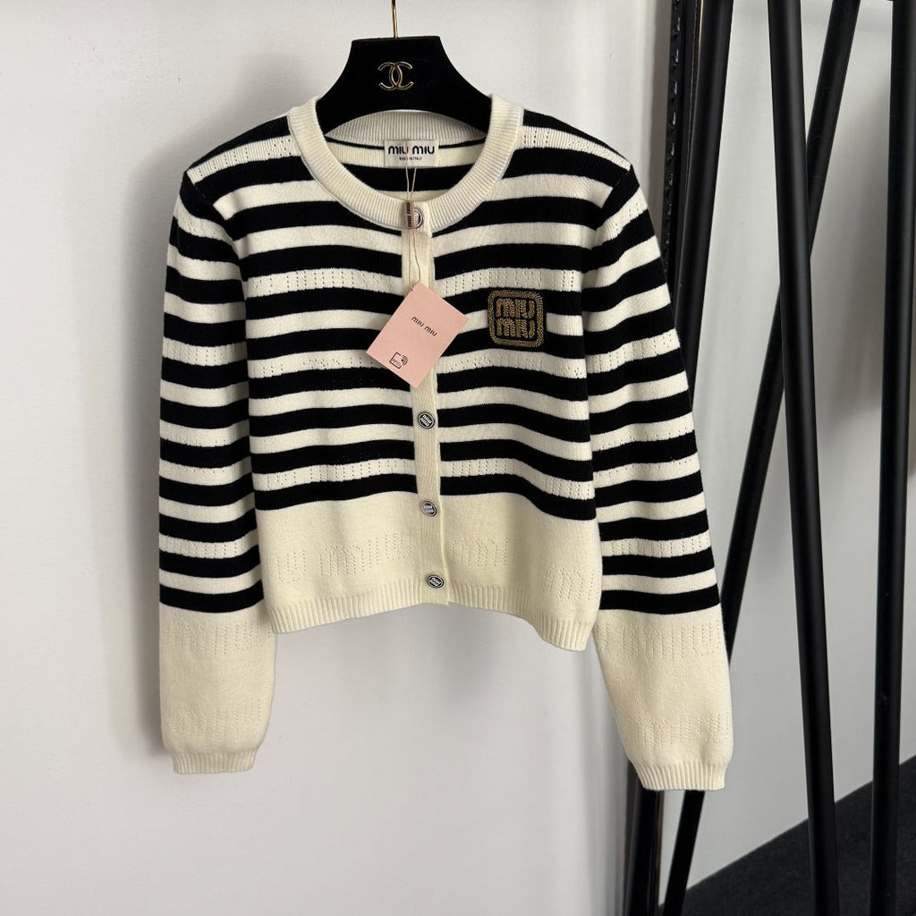 MIUMIU CARDIGAN STYLE 835