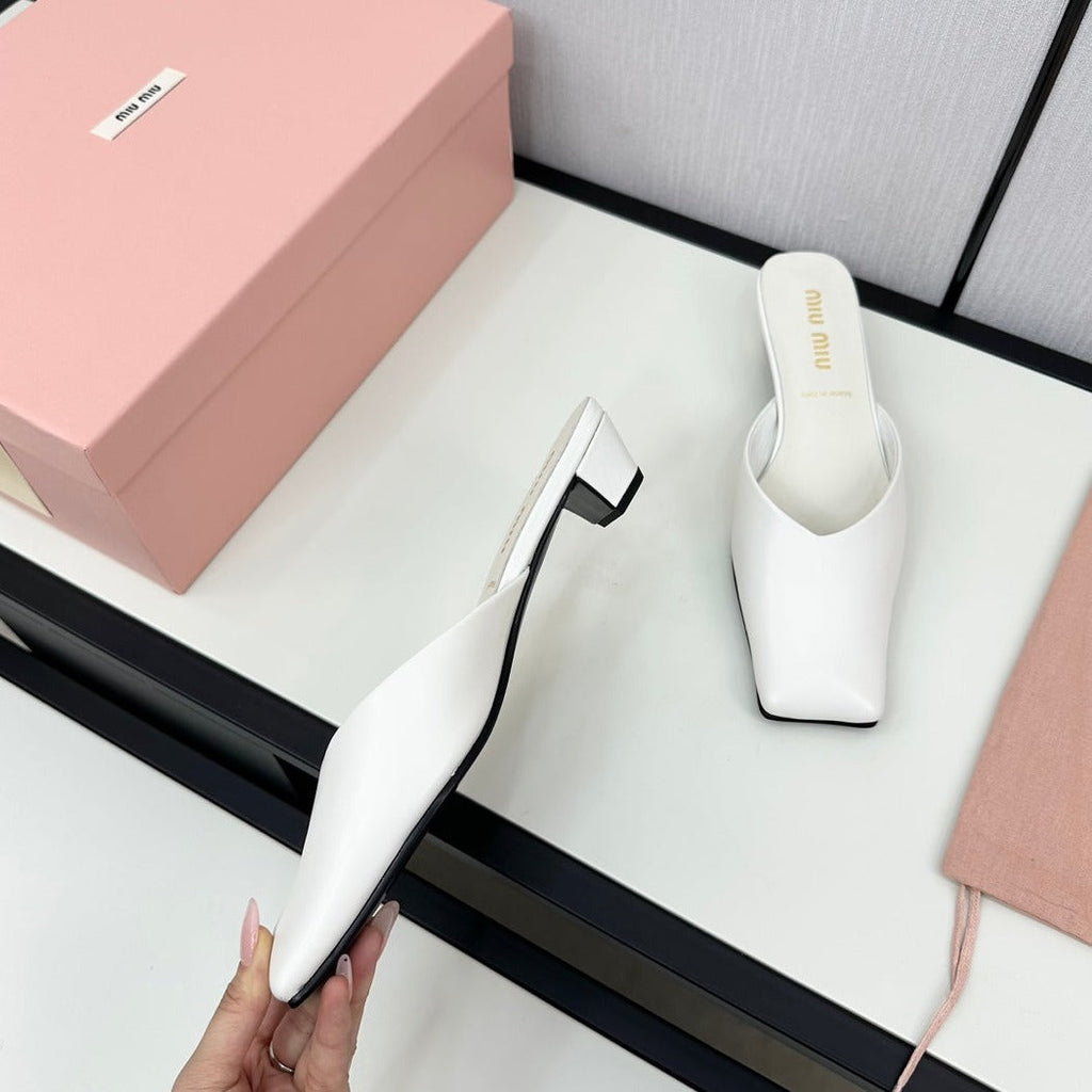 SQUARE TOE MULES WHITE SHEEPSKIN