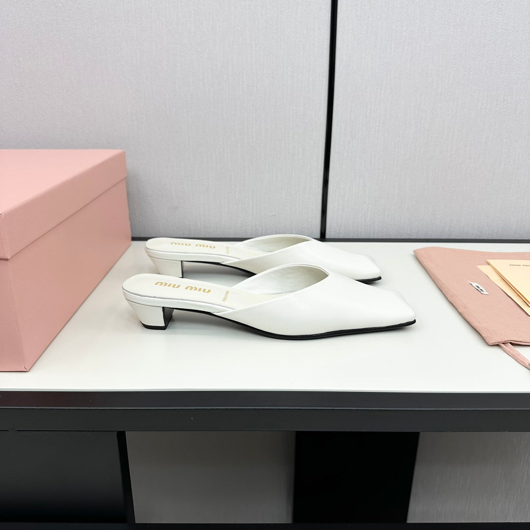 SQUARE TOE MULES WHITE SHEEPSKIN