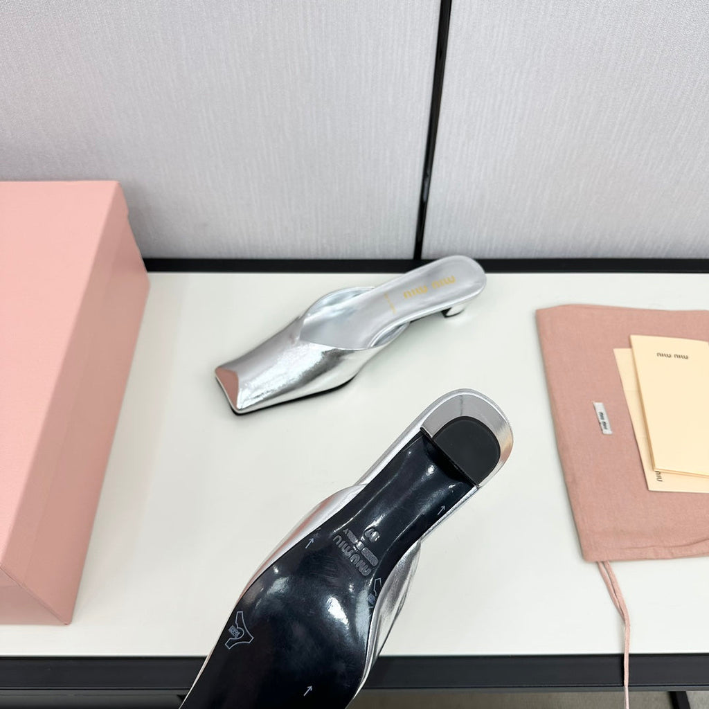 SQUARE TOE MULES SILVER SHEEPSKIN