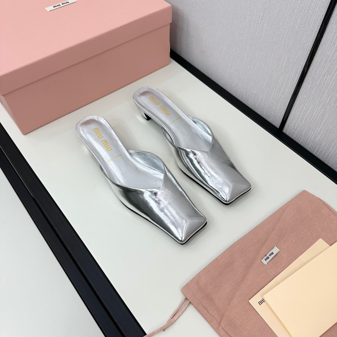 SQUARE TOE MULES SILVER SHEEPSKIN