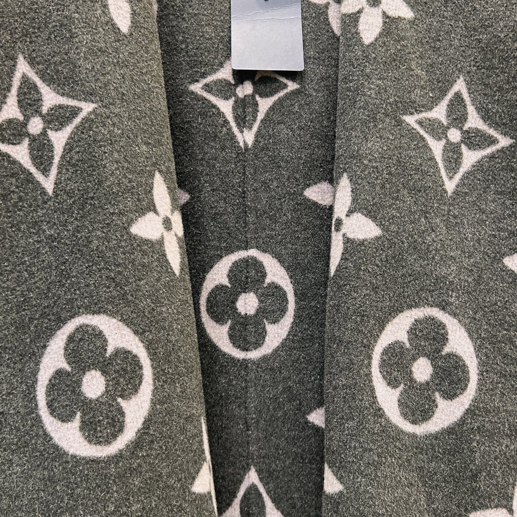 LV 25S HOODED JACKET 0064