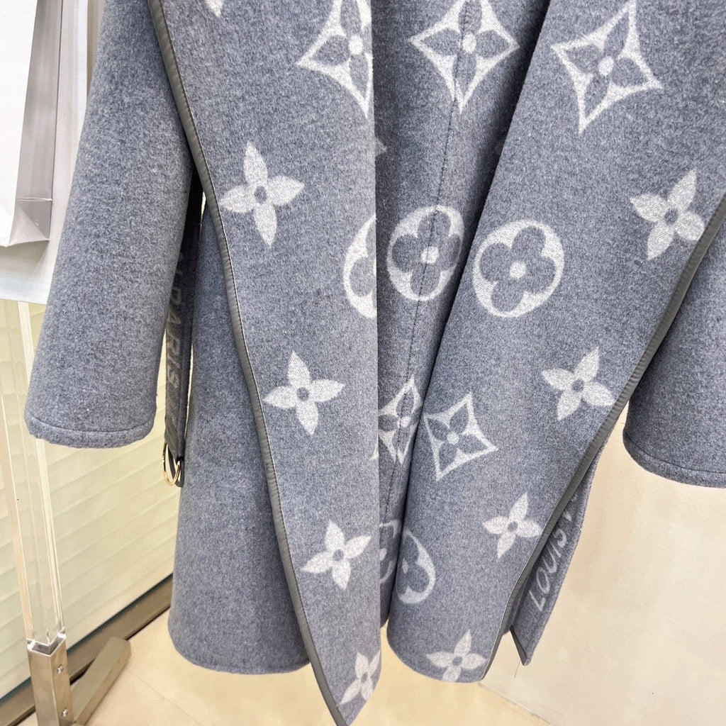 LV 25S HOODED JACKET 0063