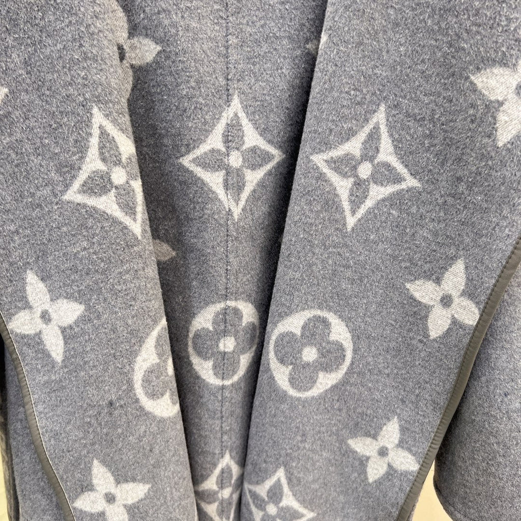 LV 25S HOODED JACKET 0063