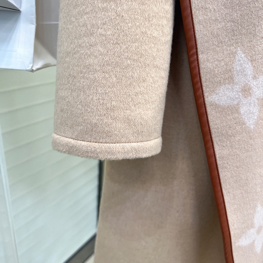 LV 25S HOODED JACKET 0065