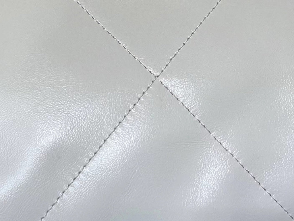 CC 19 HOBO BAG 43CM WHITE GOATSKIN GOLD HARDWARE