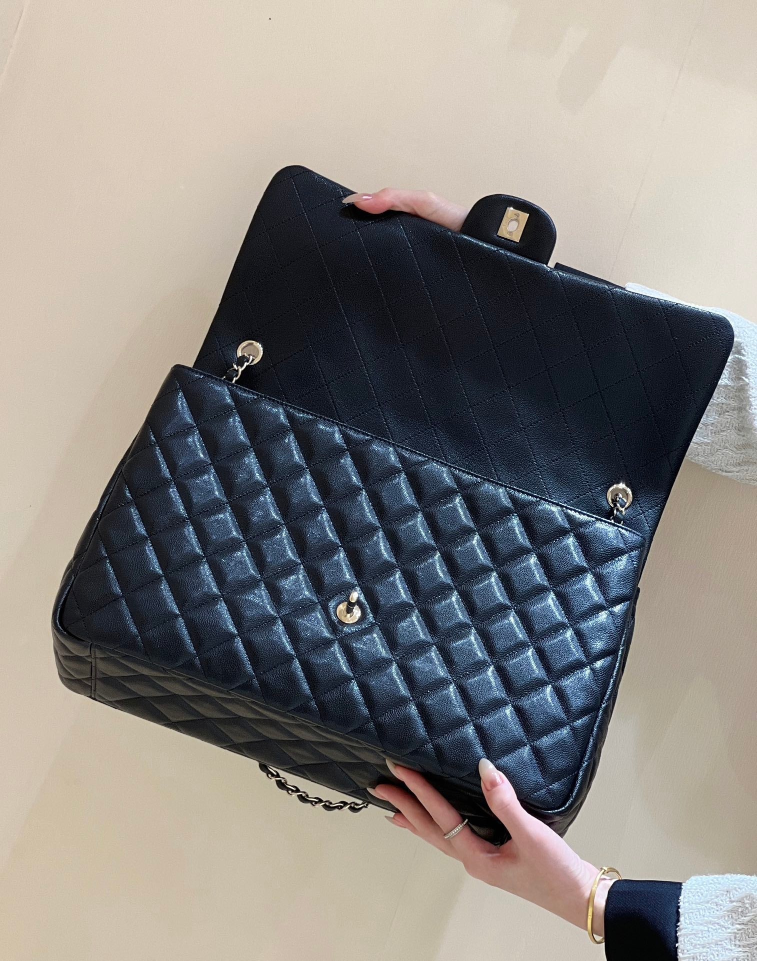 25S CHANEL CLASSIC JUMBO BAG 38 IN BLACK LAMBSKIN