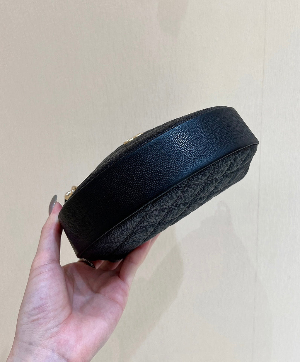 CHANEL 25S HALFMOON BAG 18 IN BLACK CALFSKIN