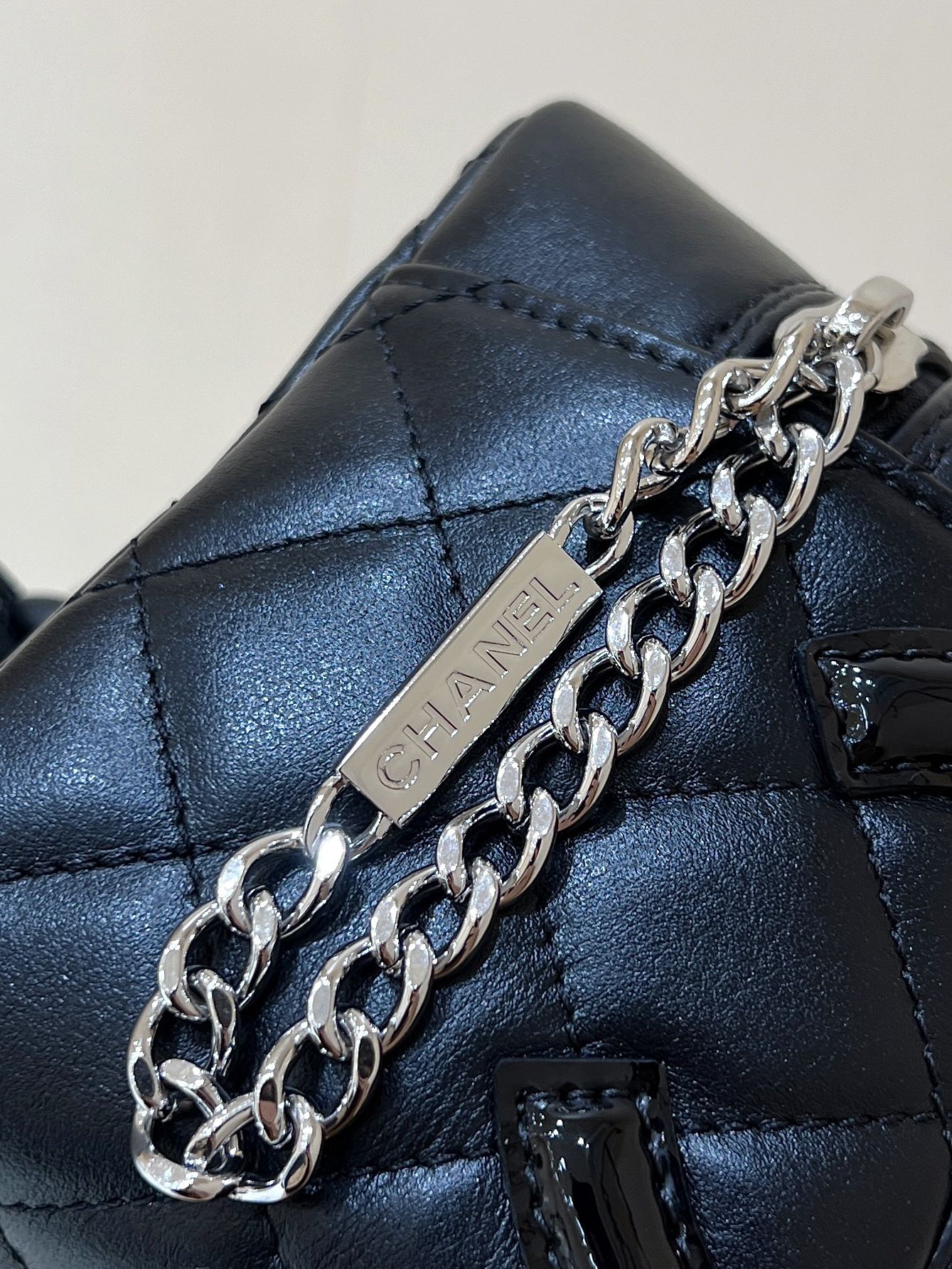 25S CHANEL CAMBON BOSTON BAG 21 IN BLACK CALFSKIN SILVER HARDWARE