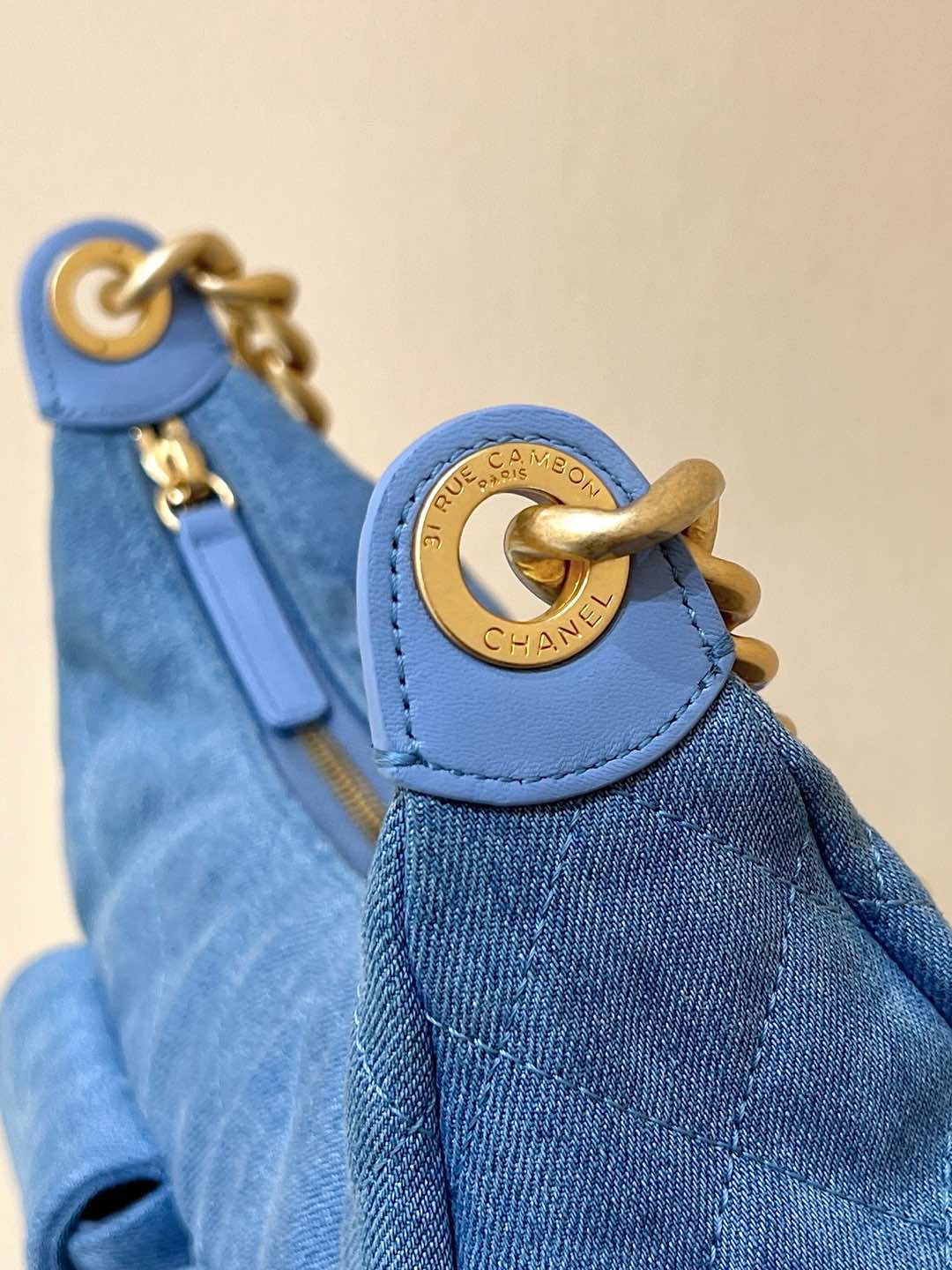 CHANEL 25S MEDIUM HOBO BAG 31 IN LIGHT BLUE DENIM GOLD HARDWARE