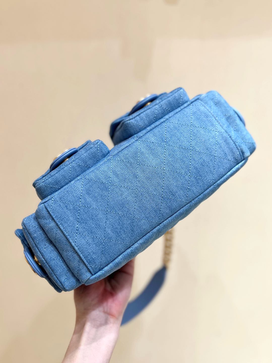 CHANEL 25S MEDIUM HOBO BAG 31 IN LIGHT BLUE DENIM GOLD HARDWARE