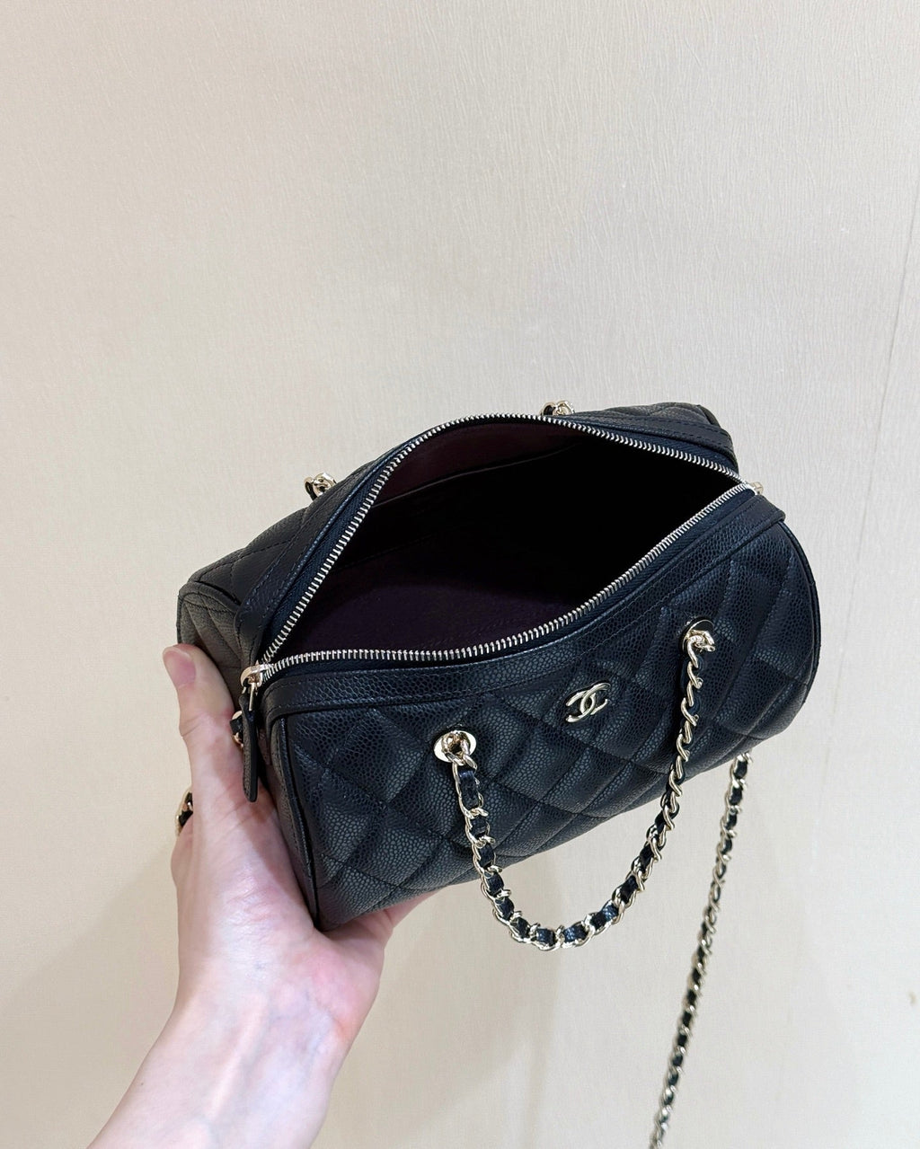 CHANEL 25S MINI BOWLING BAG 18 IN BLACK CALFSKIN GOLD HARDWARE