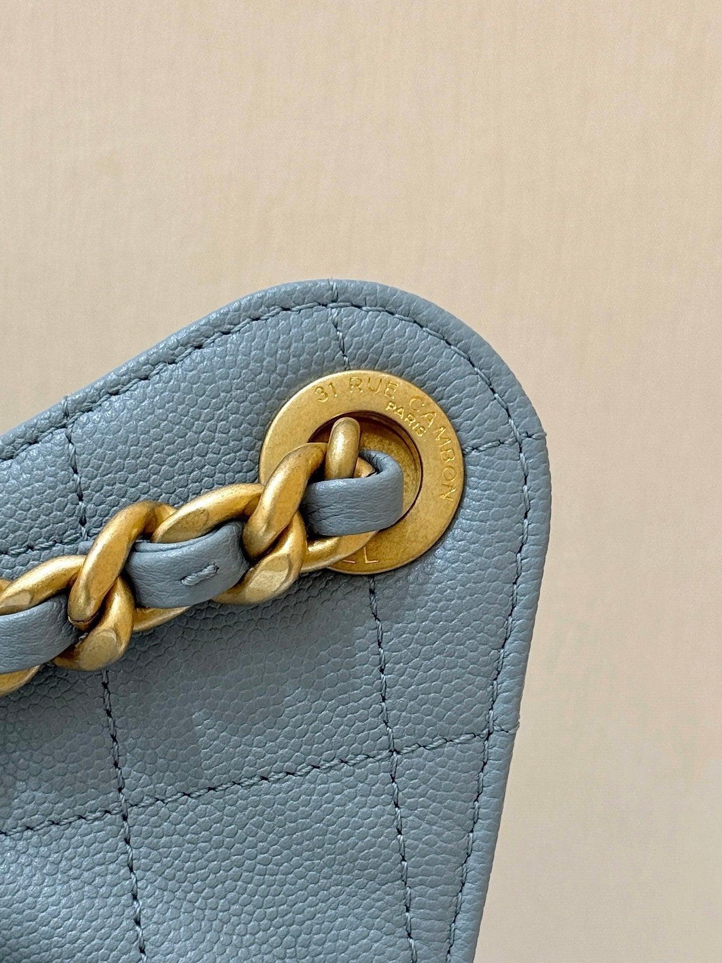 CHANEL 25S HANDBAG IN LIGHT BLUE 30 GRAINED CALFSKIN GOLD HARDWARE