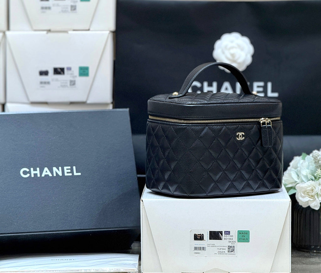 CHANEL 25S VANITY TOP HANDLE CASE 21 IN BLACK CALFSKIN