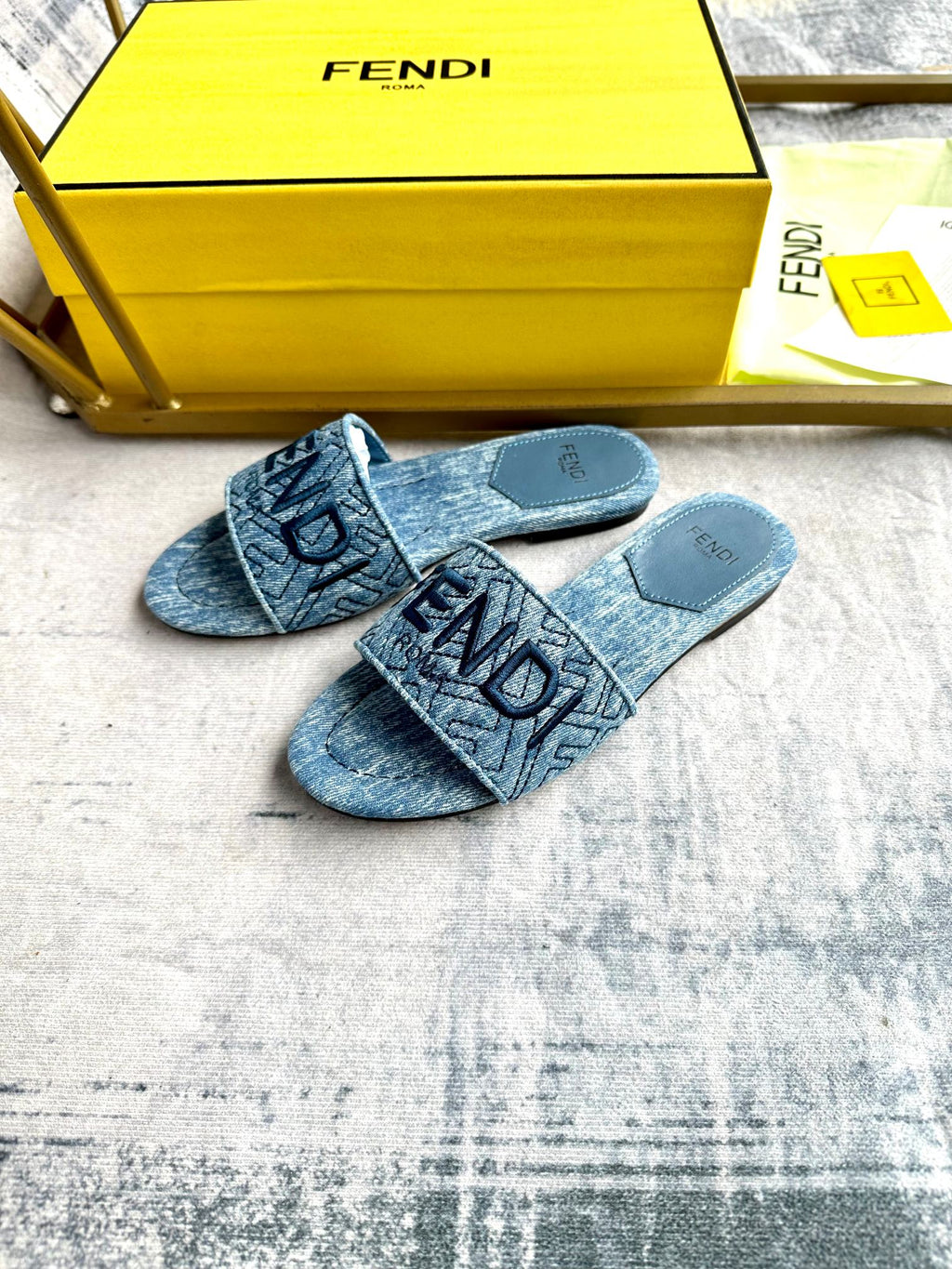 FF 5 Denim Canvas Slide