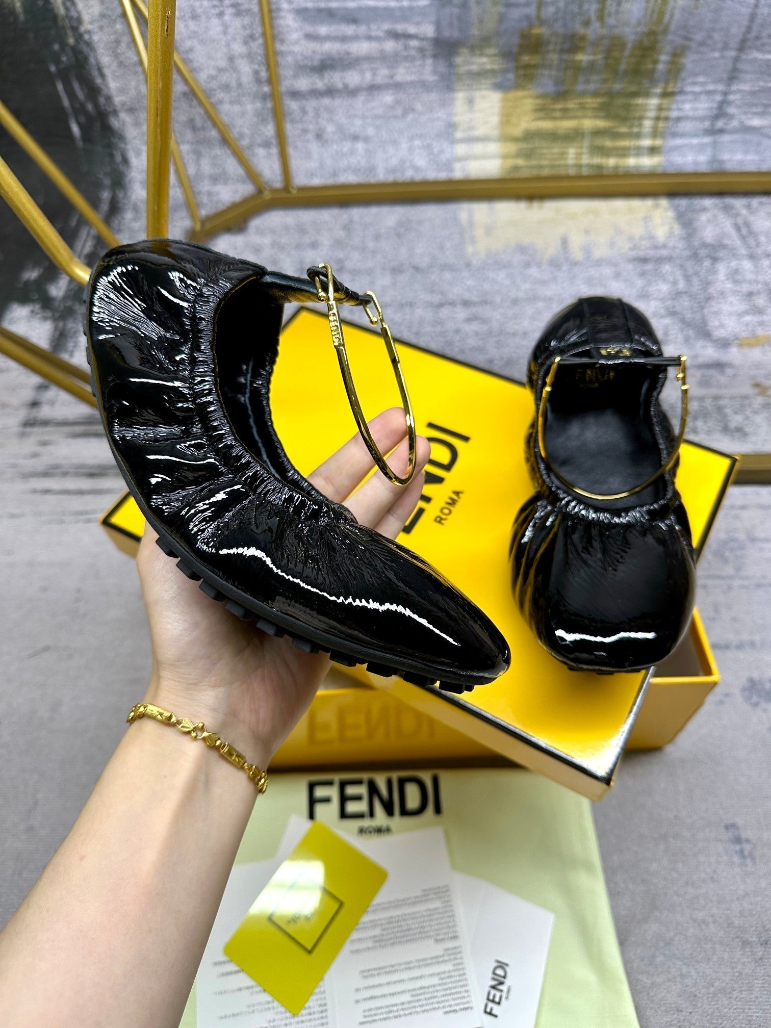 FENDI FILO BALLET IN BLACK LAMBSKIN WITH GOLD HARDWARE