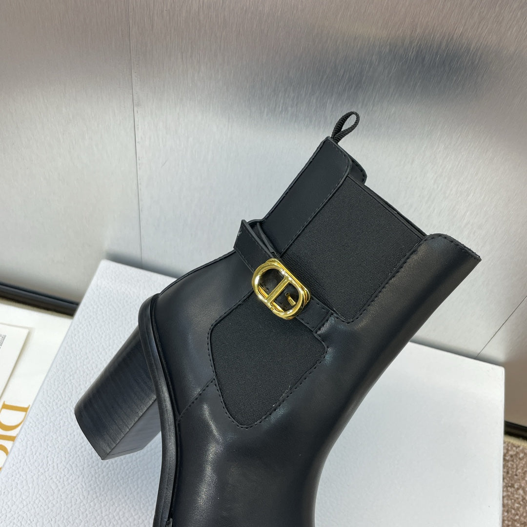 DIOR 25S MONTAIGNE MEDIUM BOOTS 70MM IN BLACK CALFSKIN