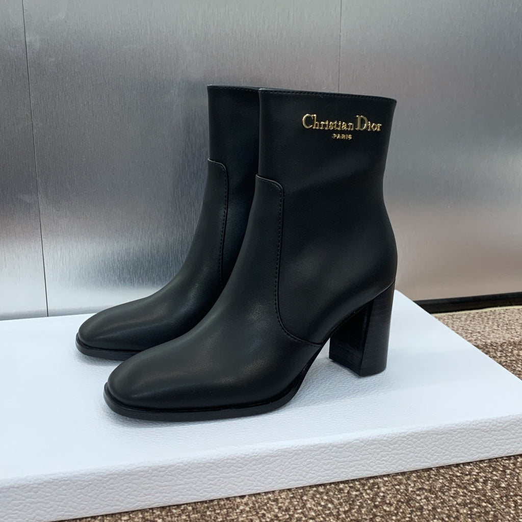 DIOR 25S D-TOWN HEELED ANKLE BOOT 80MM IN BLACK CALFSKIN