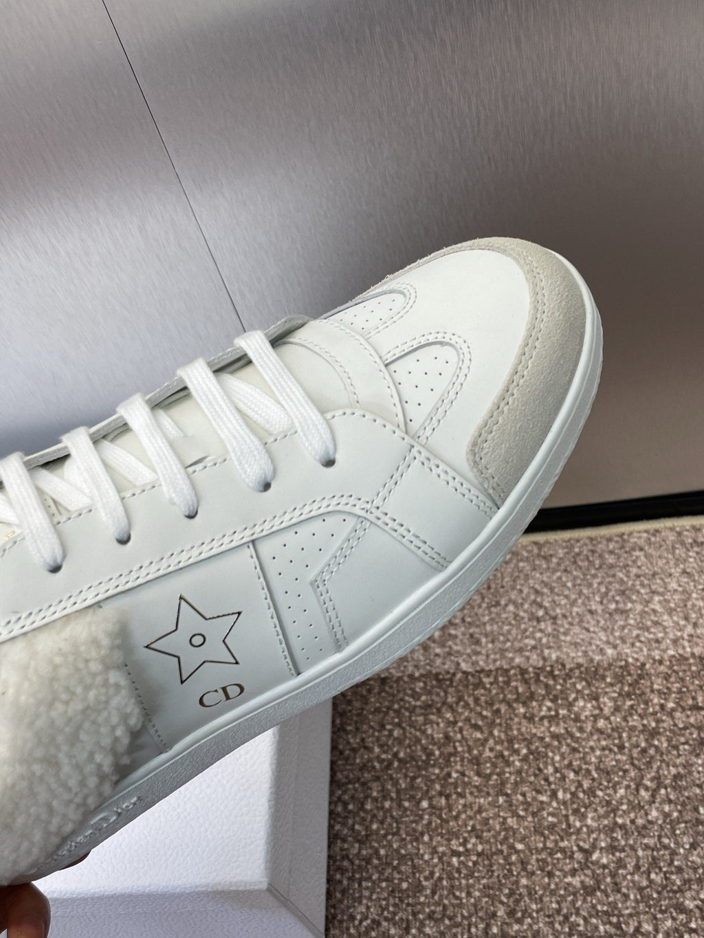 STAR SNEAKER IN WHITE CALFSKIN AND SHEARLING