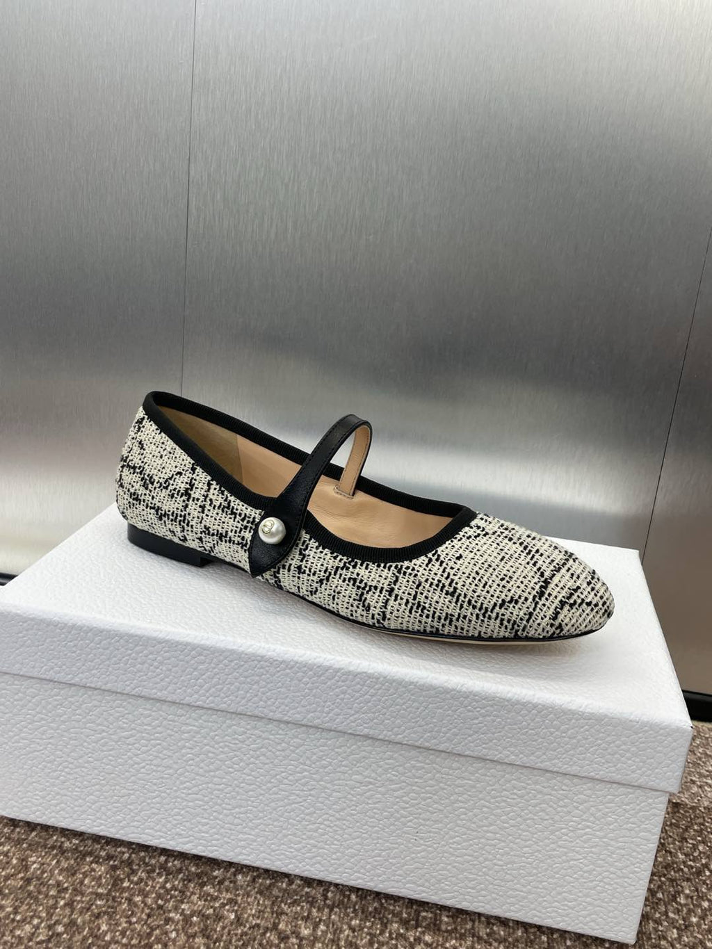 D-RAMOUR BALLET FLATS IN WHITE MIX BLACK EMBROIDERED CANNAGE TWEED