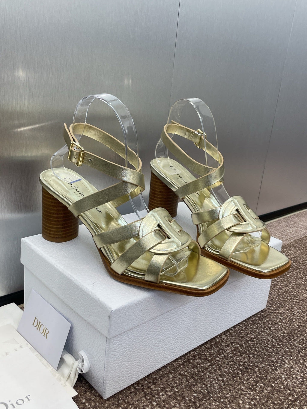 D-CLUB HIGH HEEL SLIDE 25S 80MM IN GOLD GLOSSY CALFSKIN