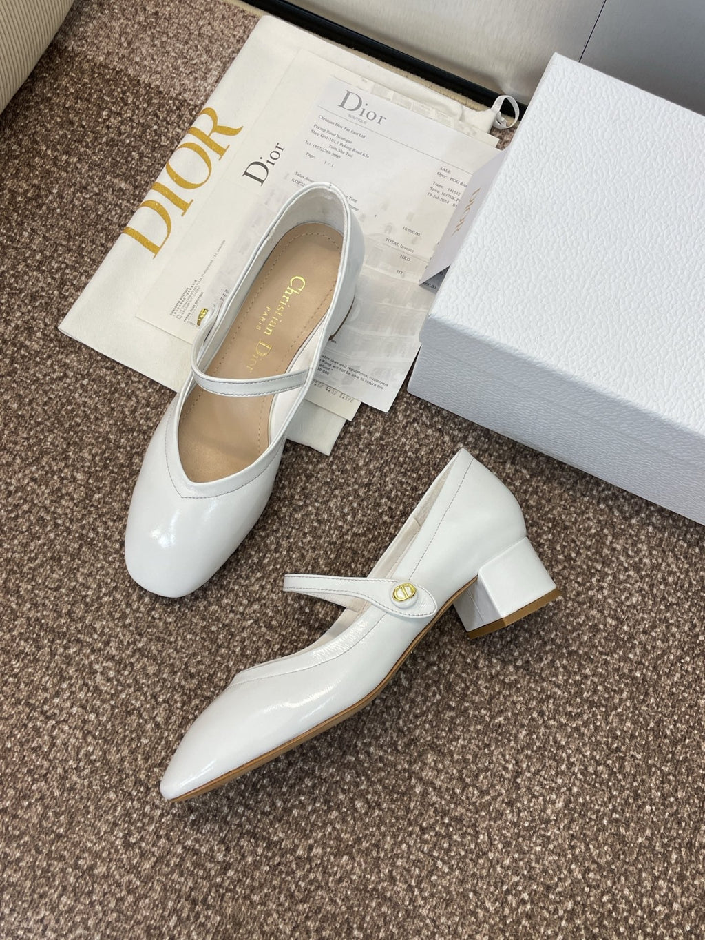 DIOR 25S ROUND-TOE MARY JANE BALLET FLATS IN WHITE CALFSKIN