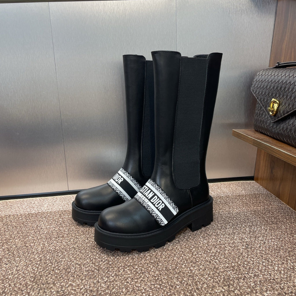 DIOR 25S D-QUEST TALL CHELSEA BOOTS 45MM IN BLACK CALFSKIN