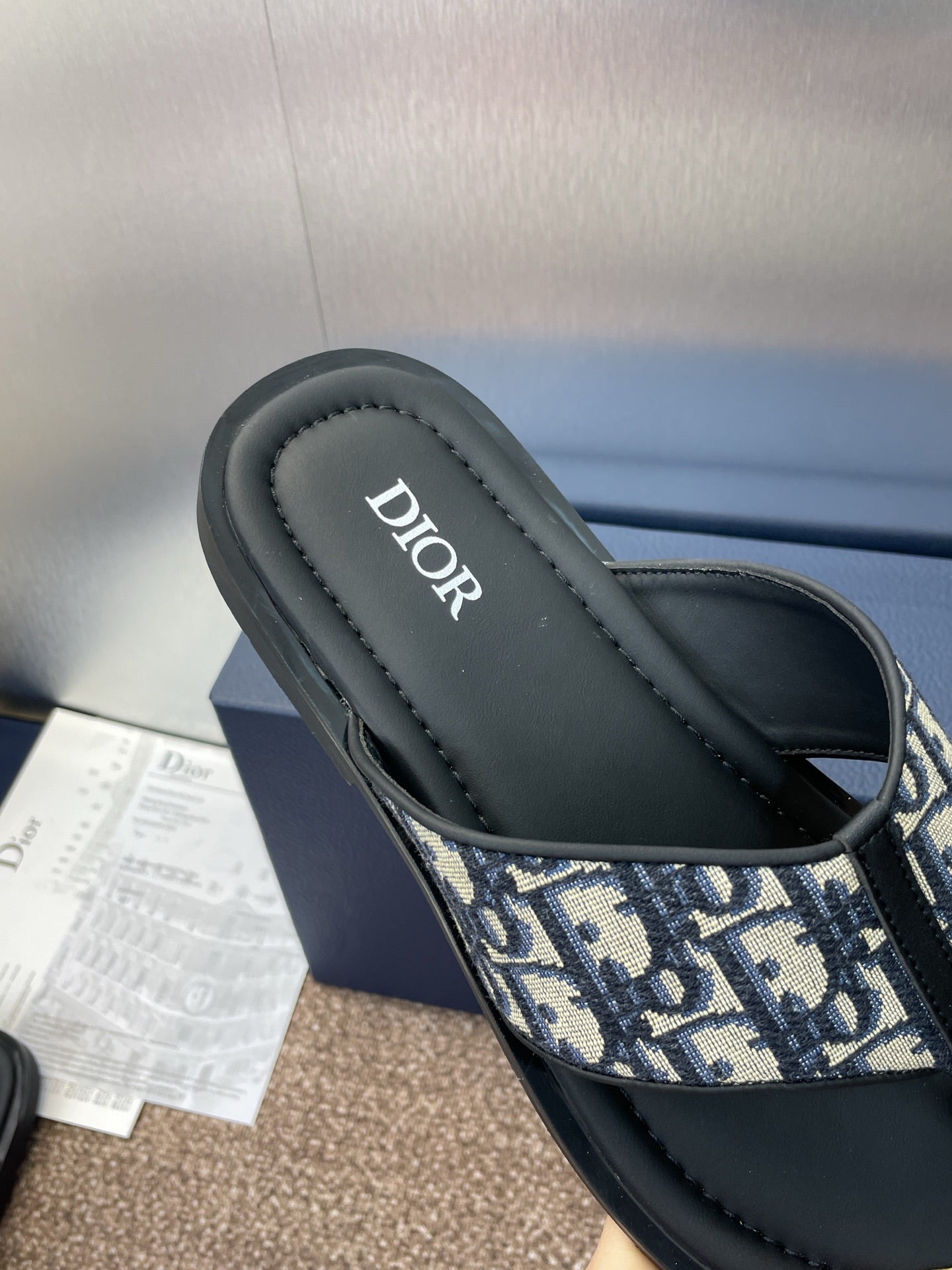 DIOR 25S ALIAS THONG SANDAL IN BEIGE BLACK CALFSKIN AND CANVAS