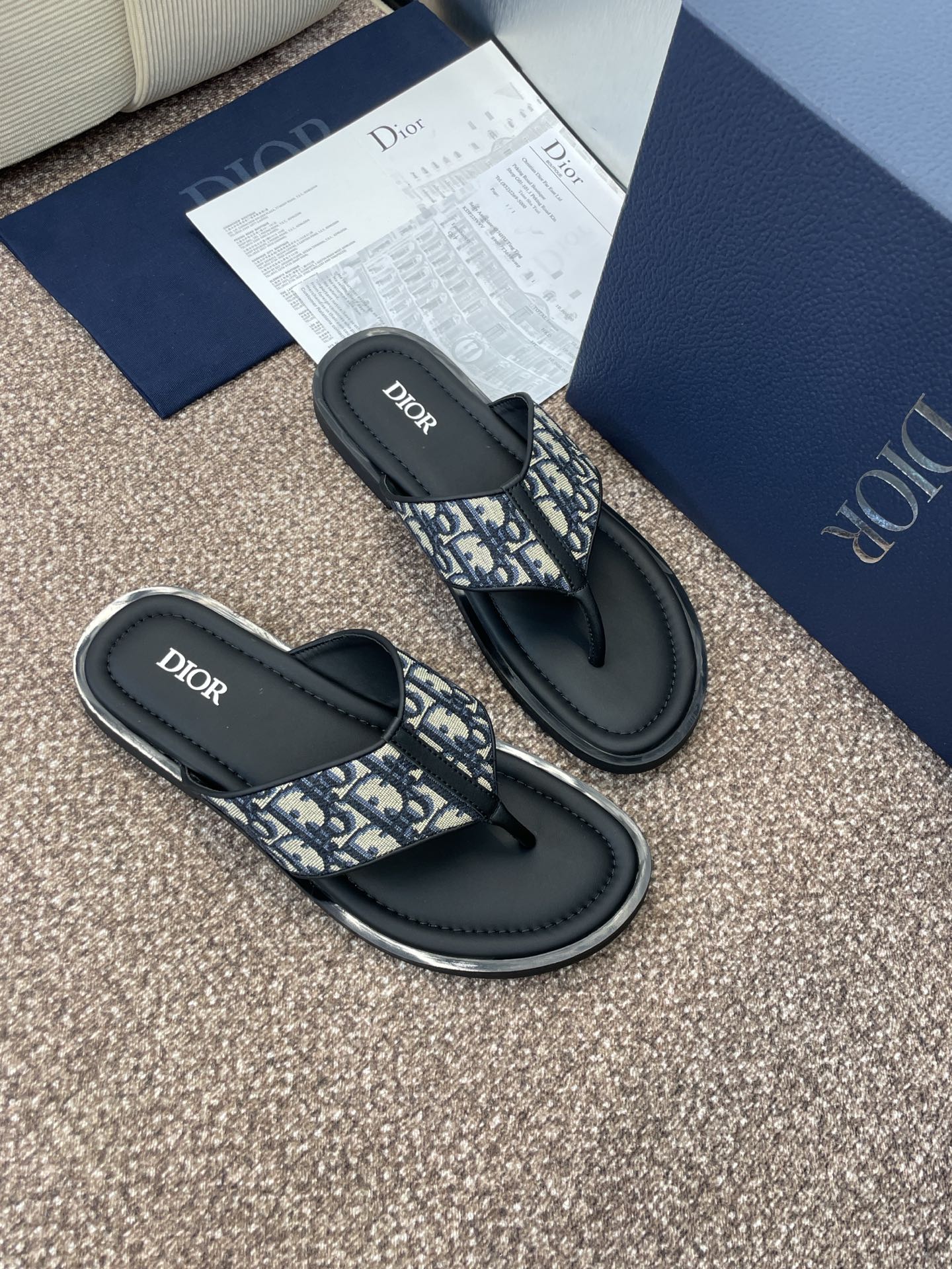 DIOR 25S ALIAS THONG SANDAL IN BEIGE BLACK CALFSKIN AND CANVAS