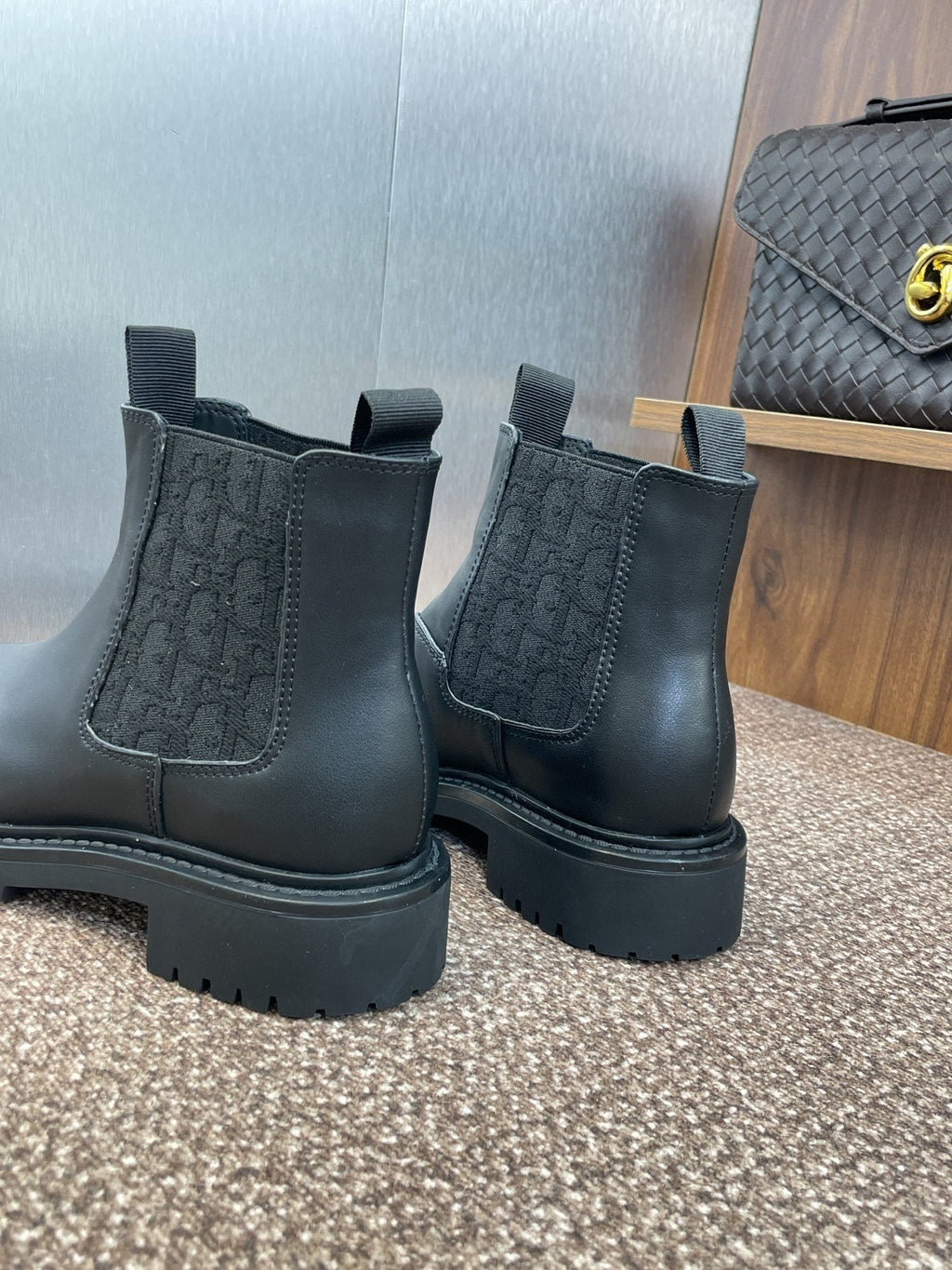 DIOR 25S D-QUEST CHELSEA ANKLE BOOTS 25MM IN BLACK CALFSKIN AND CANVAS