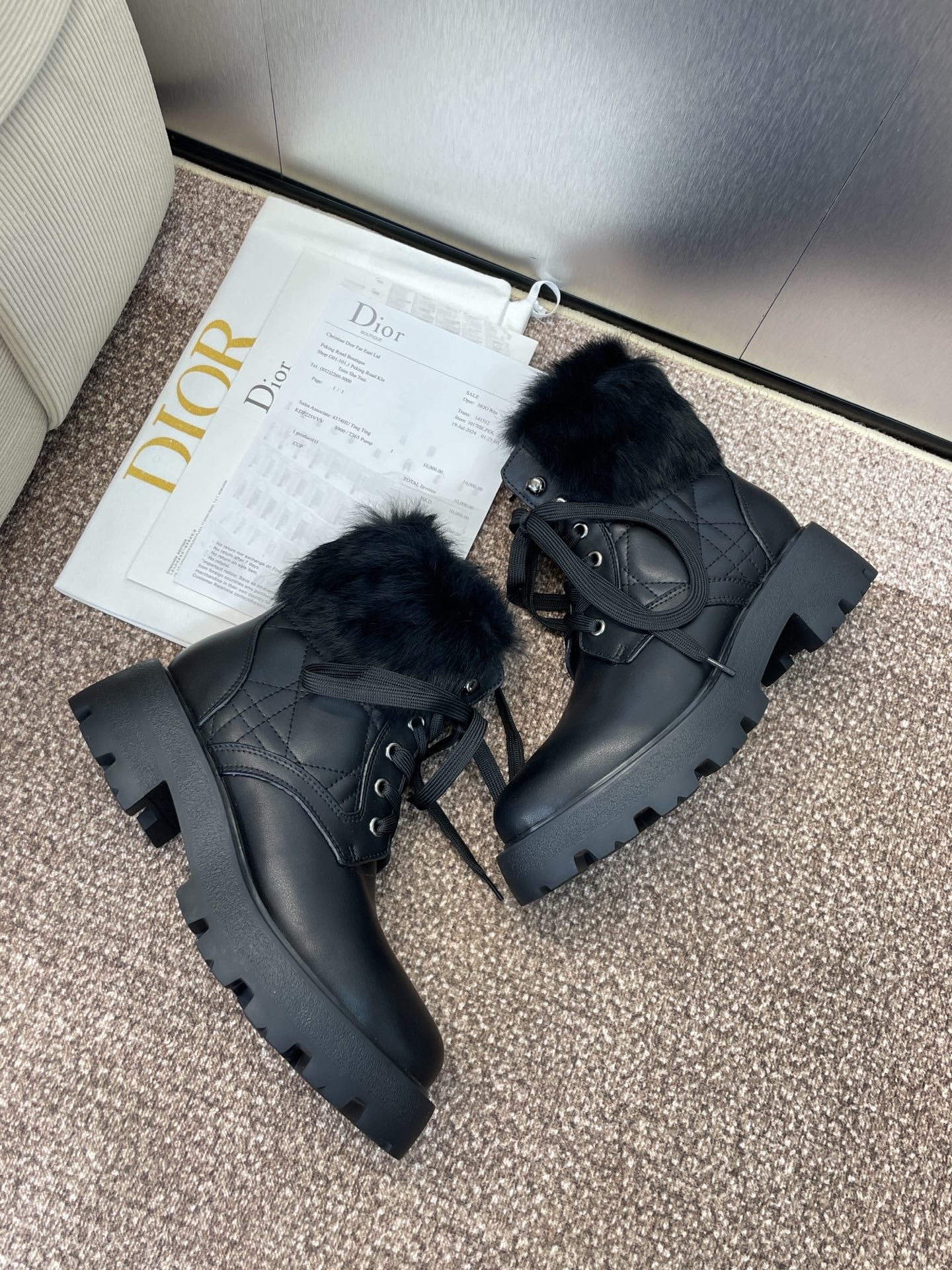 DIOR 25S D-MAJOR ANKLE BOOTS WICKER STYLE 35MM IN BLACK CALFSKIN AND FUR