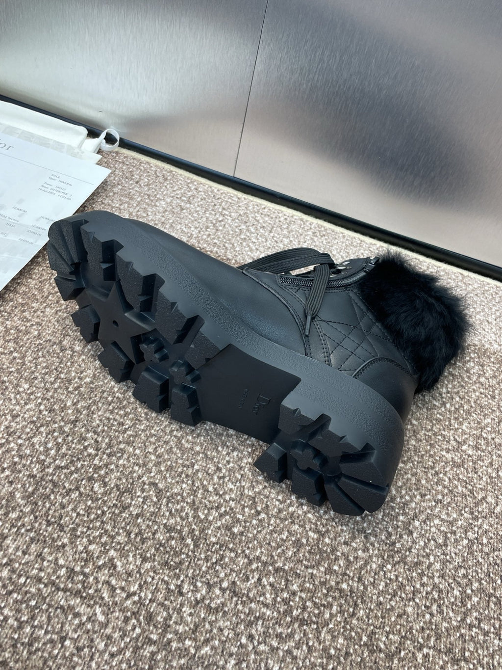 DIOR 25S D-MAJOR ANKLE BOOTS WICKER STYLE 35MM IN BLACK CALFSKIN AND FUR