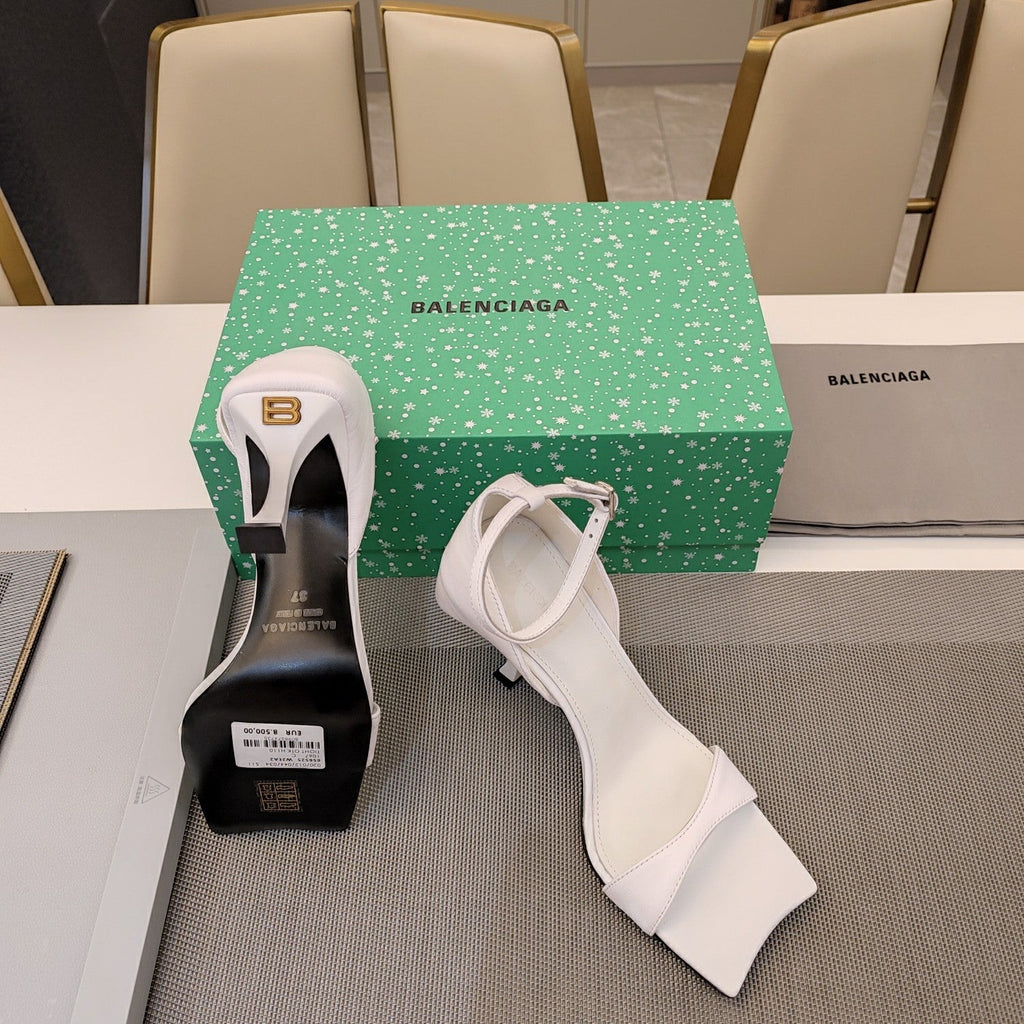 OPEN-TOE CURVED HIGH HEEL SANDALS IN WHITE SMOOTH CALFSKIN