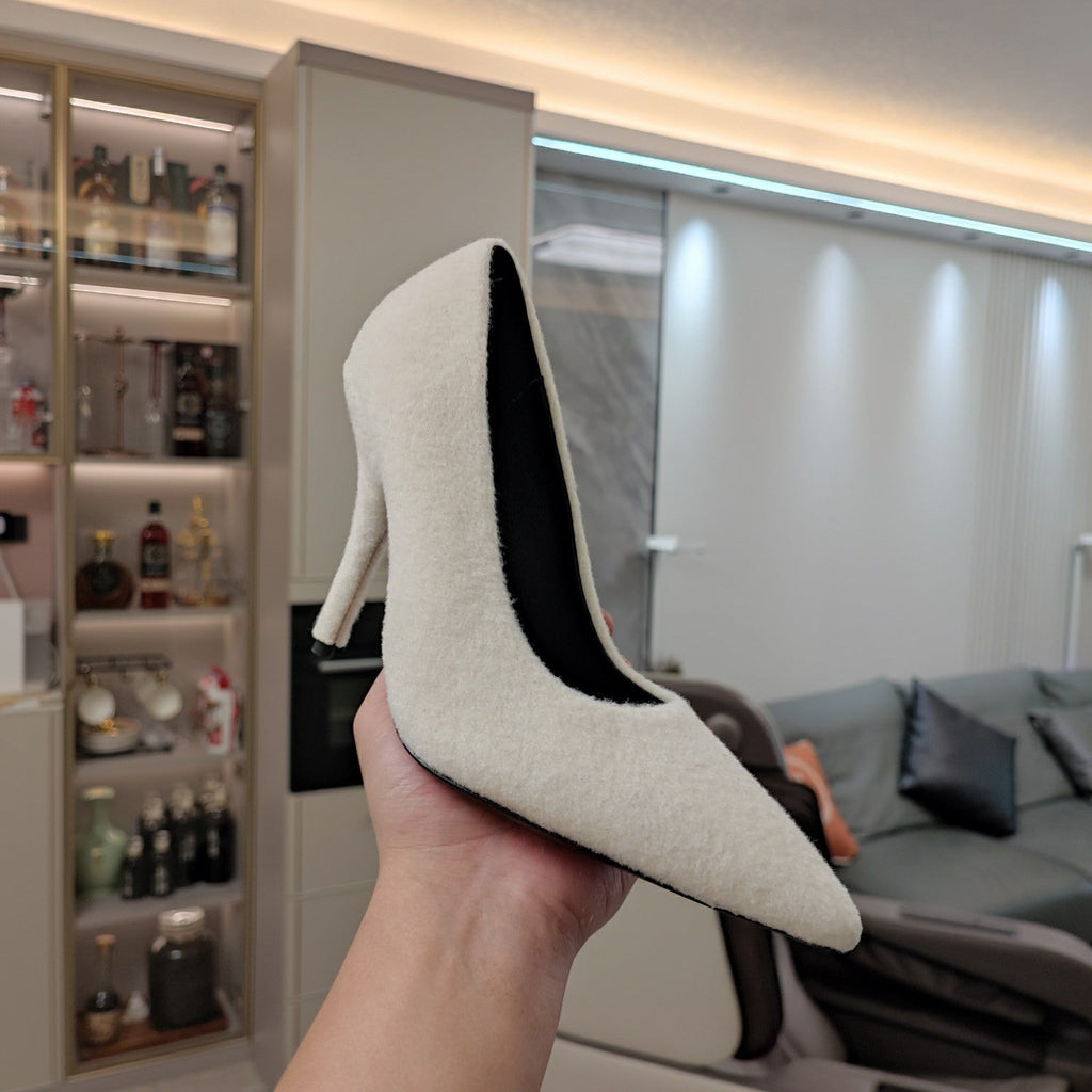 HIGH HEEL PUMPS 90MM IN WHITE WOOL