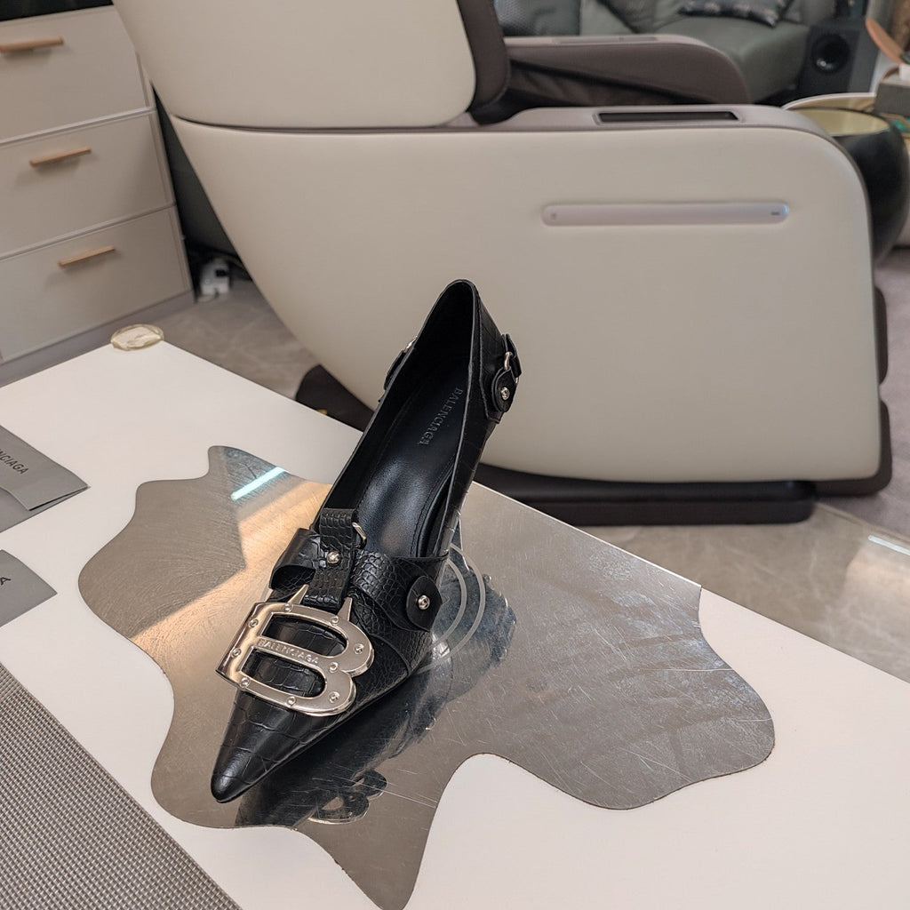 HIGH PUMPS WITH B SILVER BUCKLE IN BLACK CROCODILE PATTERN CALFSKIN