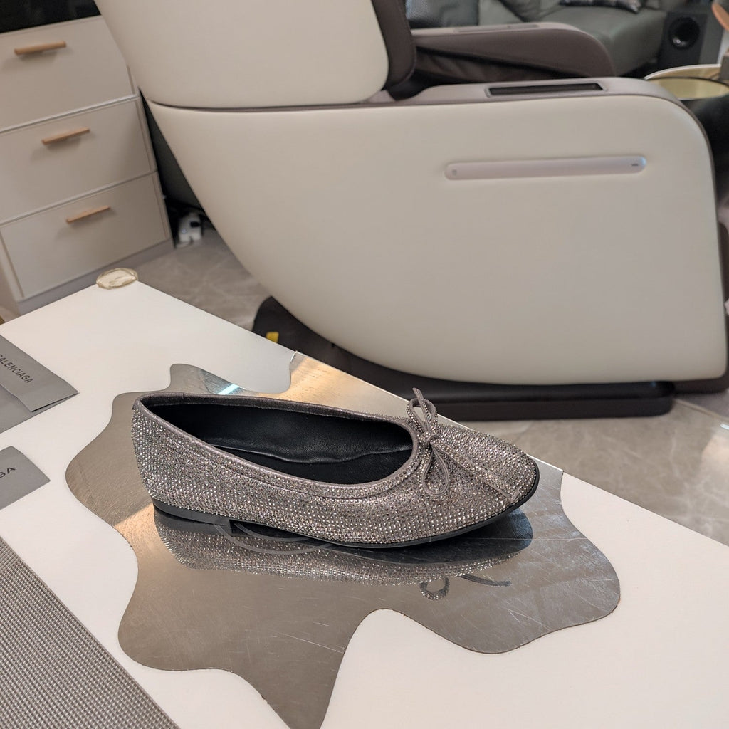 RHINESTONE BALLET FLATS WITH BOW IN GRAY SHEEPSKIN