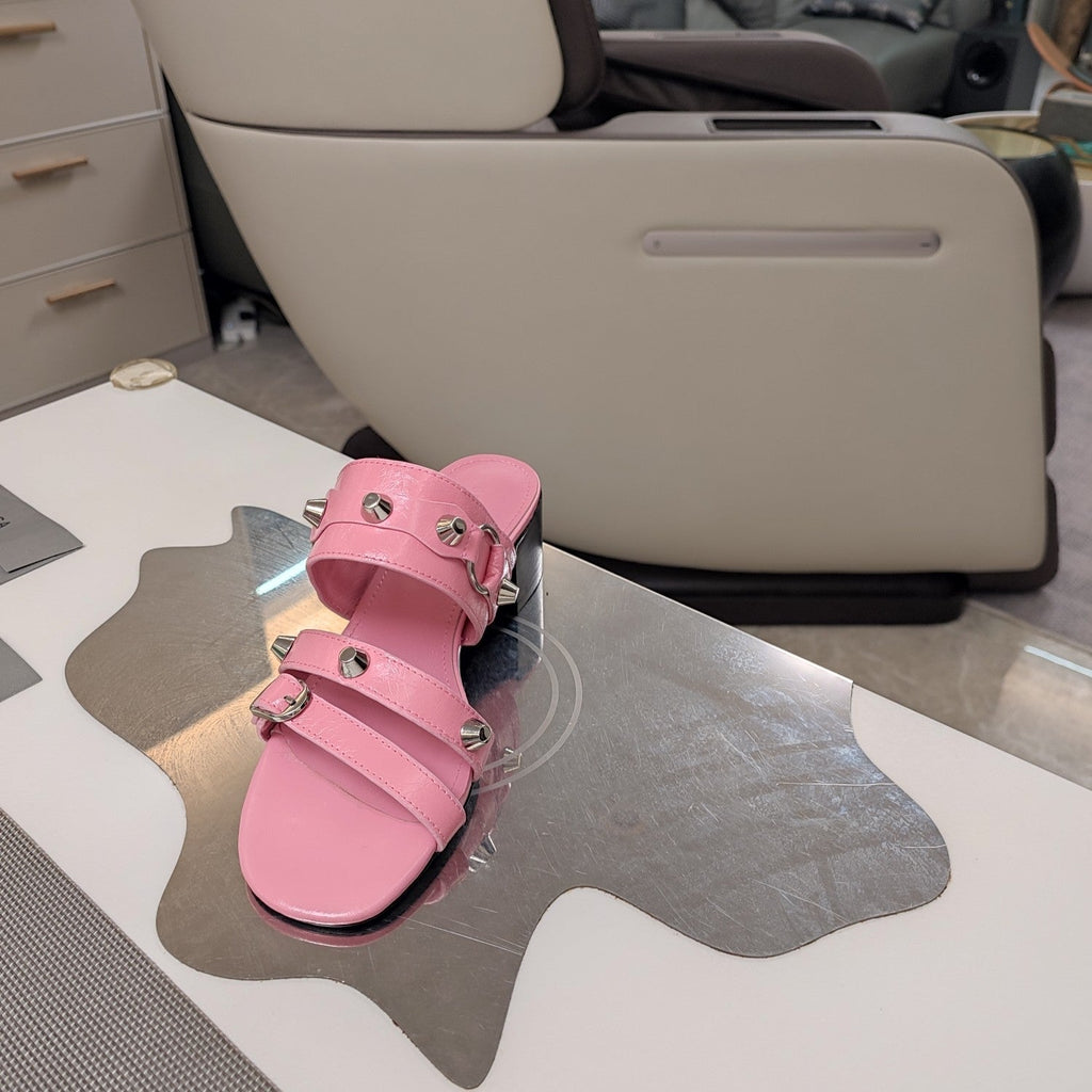 STRAPPY MEDIUM HEELED SANDALS IN WEWAK PINK STUDDED WAX-OIL SHEEPSKIN