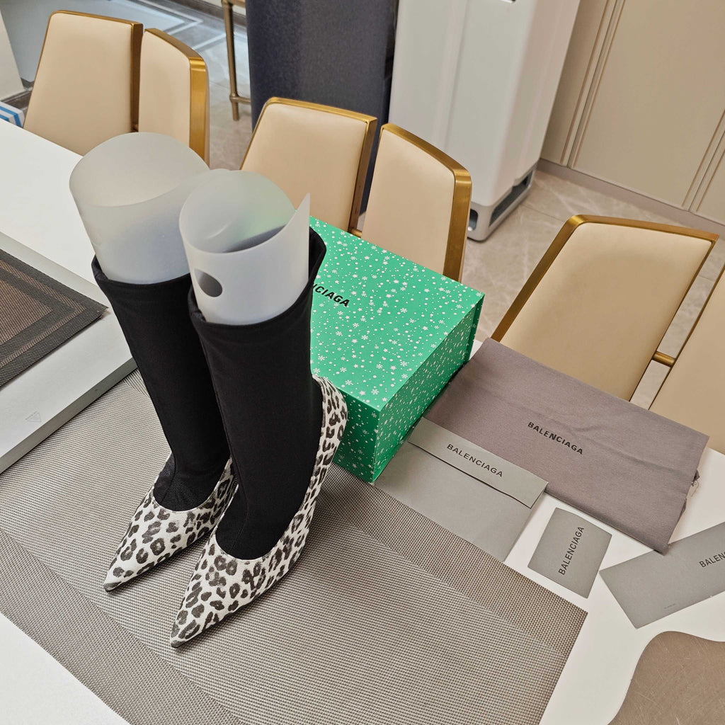 BALENCIAGA 25S POINTED-TOE HIGH HEELS 90 MM IN BLACK FABRIC AND LEOPARD PRINT CALFSKIN STYLE 3