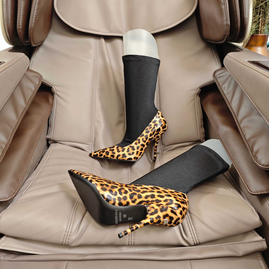 BALENCIAGA 25S POINTED-TOE HIGH HEELS 90 MM IN BLACK FABRIC AND LEOPARD PRINT CALFSKIN STYLE 2