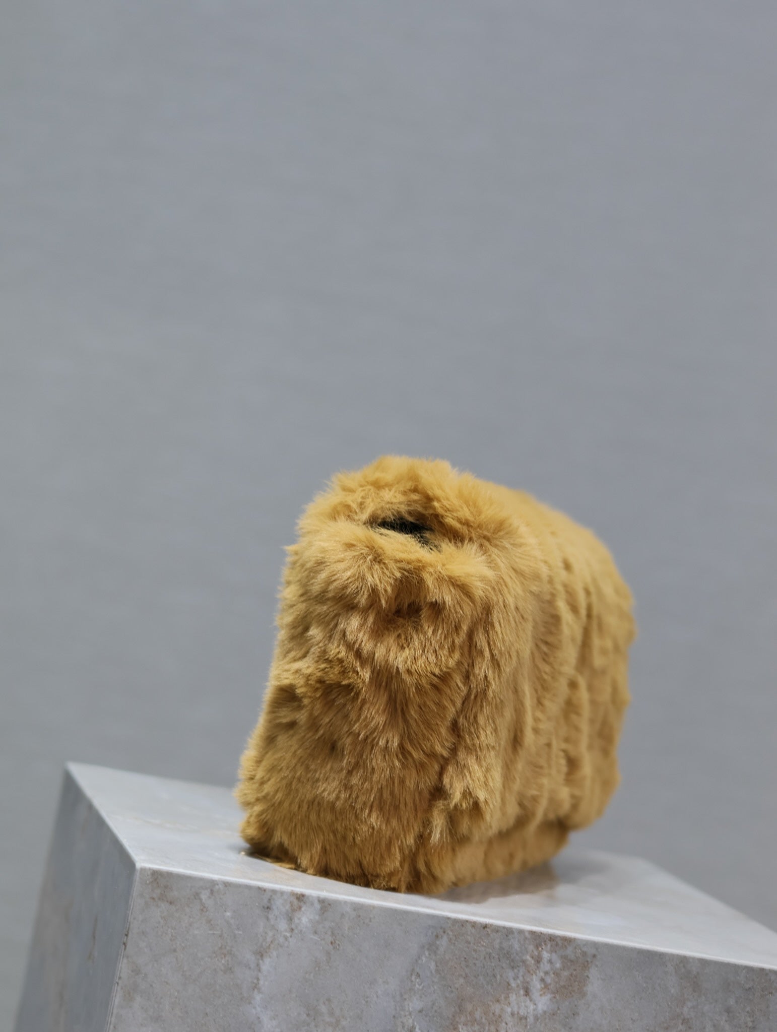 KATE SMALL BAG 22 IN PEANUT BROWN RABBIT FUR GOLD CHAIN