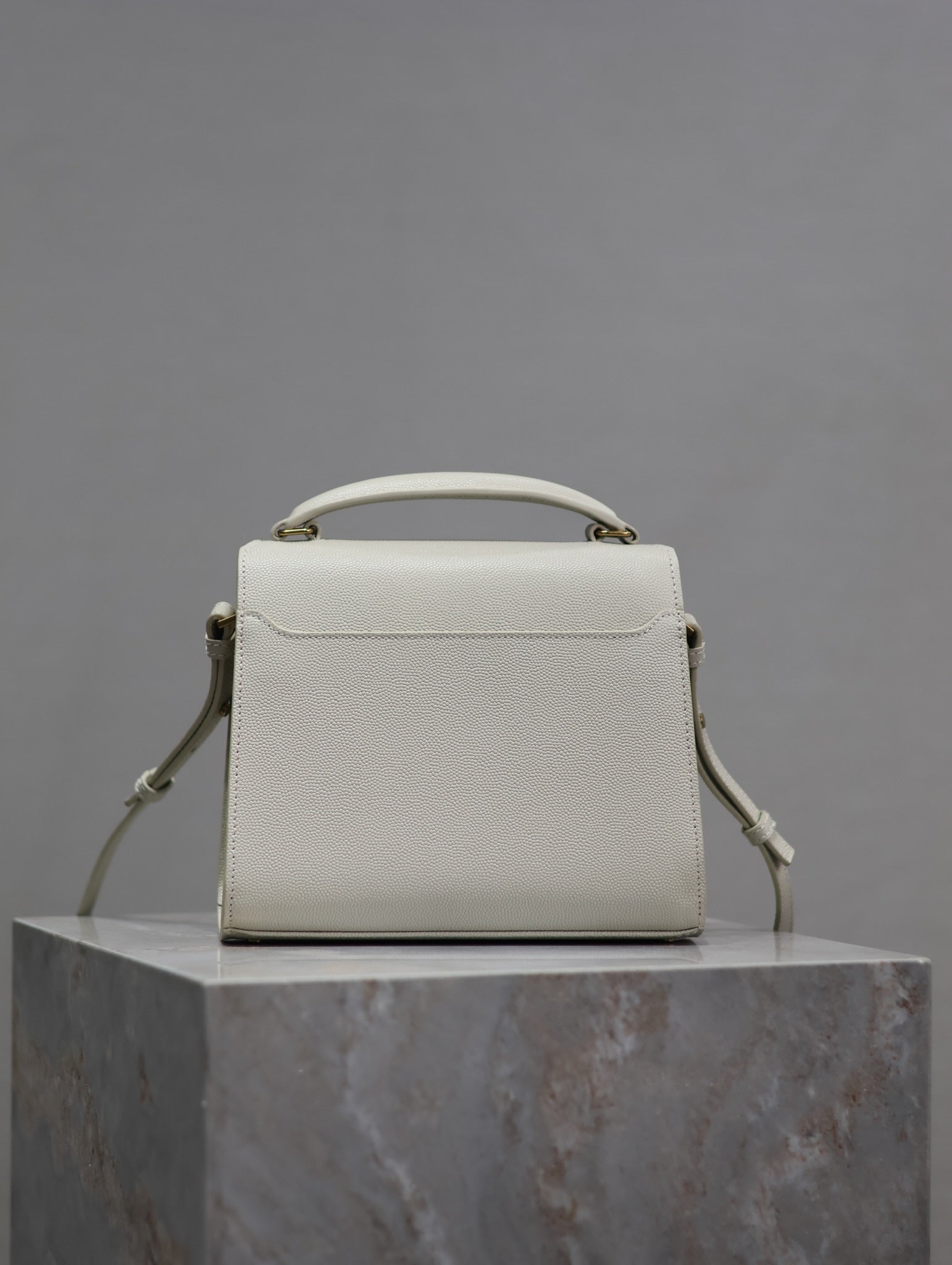CASSANDRA MINI TOP HANDLE BAG 20 IN WHITE CALFSKIN GOLD HARDWARE