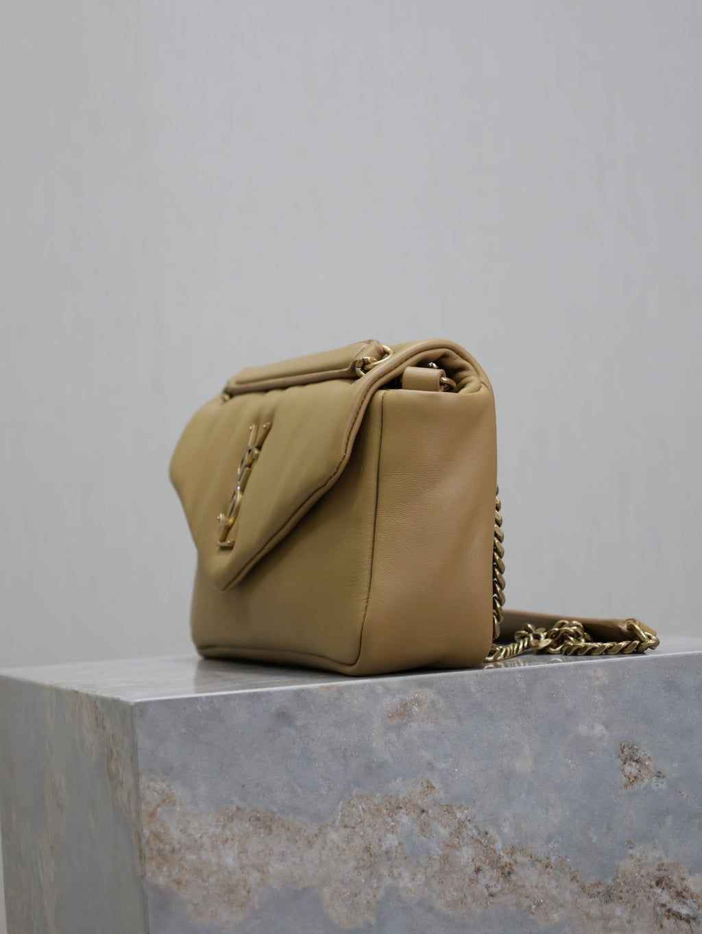 YSL 25S CALYPSO HANDBAG 26 IN LIGHT BROWN LAMBSKIN GOLD HARDWARE