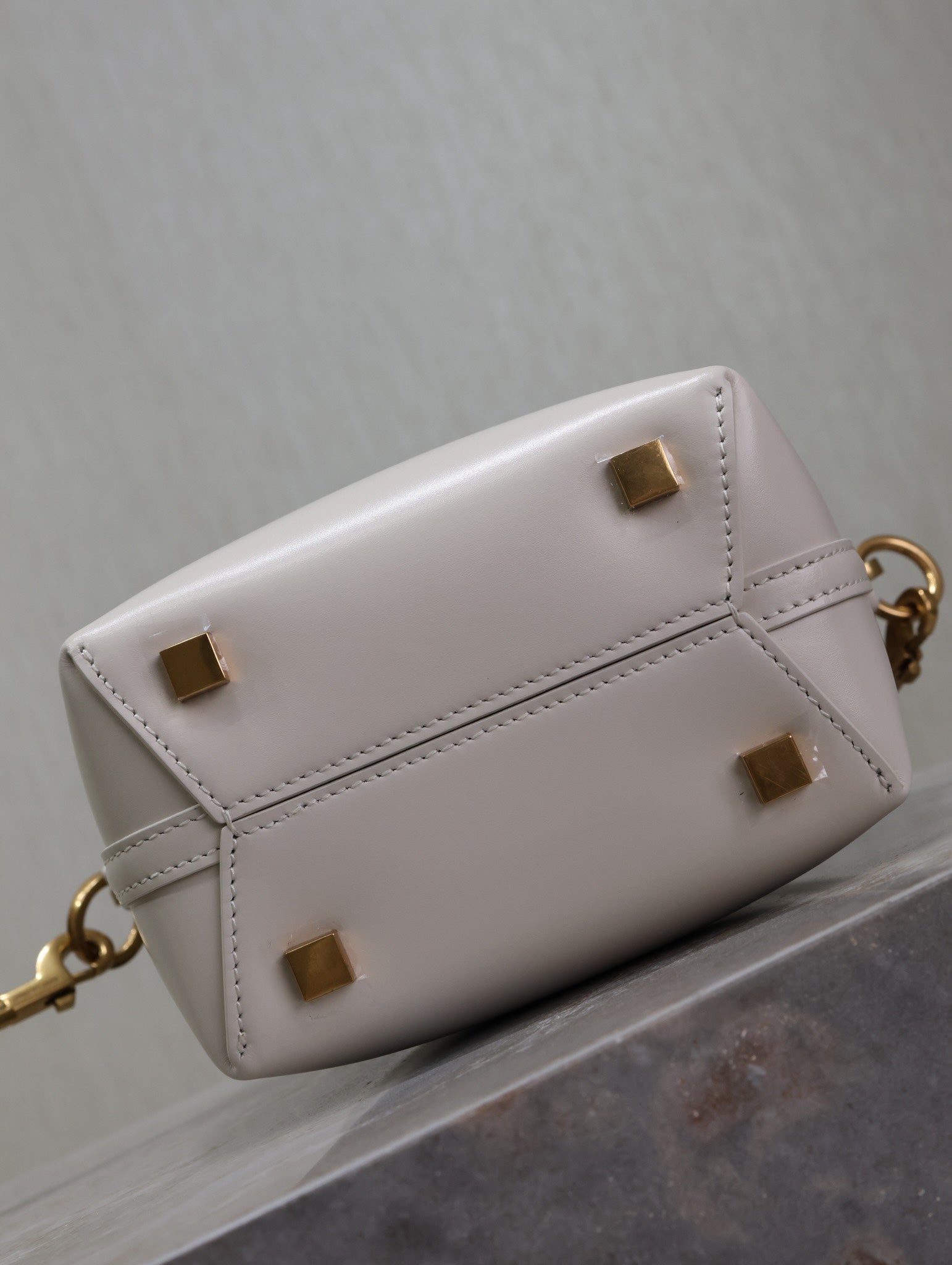 YSL 25S LE 37 MINI 15 IN DUSTY GRAY CALFSKIN GOLD HARDWRE