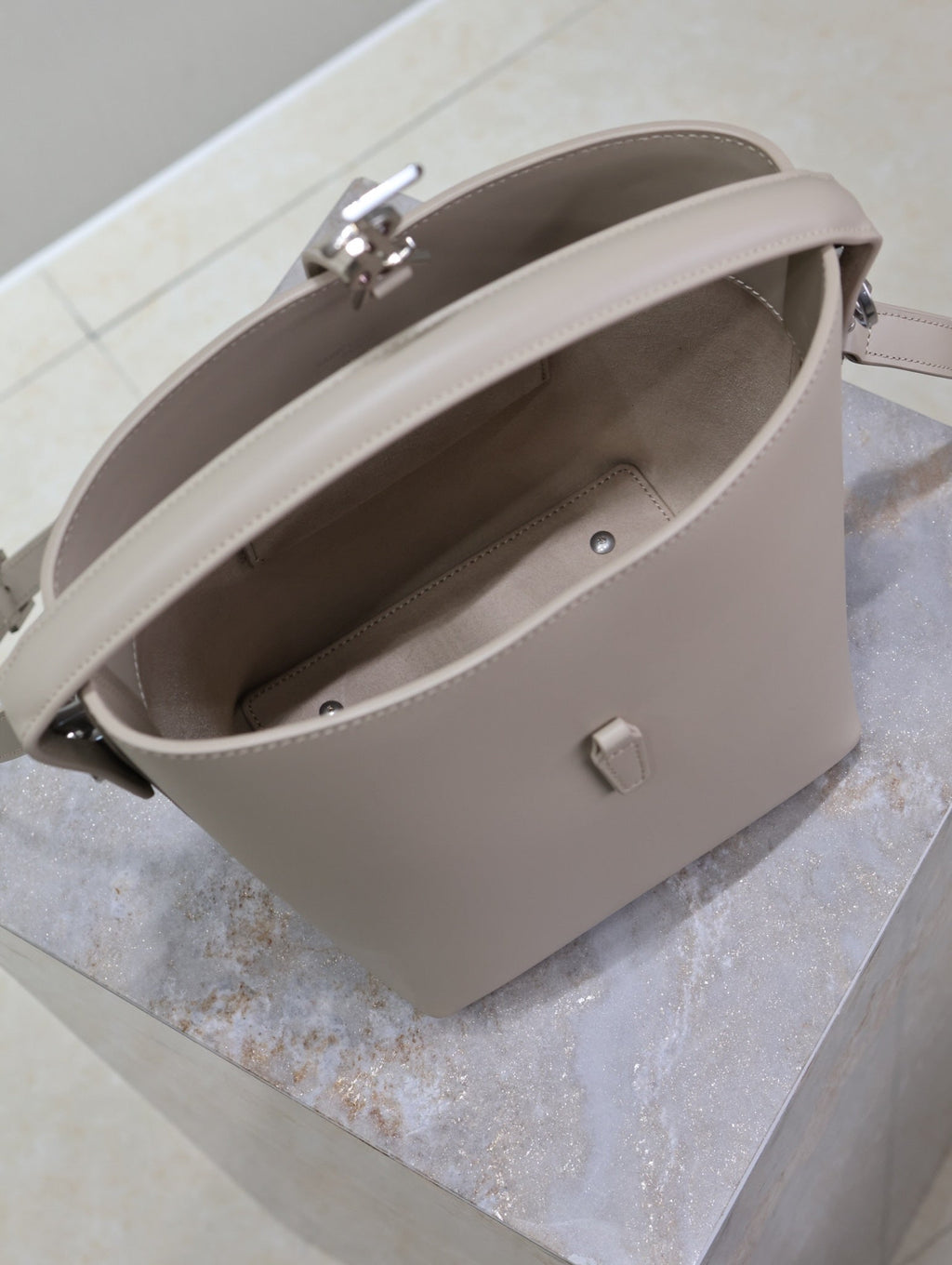 YSL 25S LE 37 BAG 20 IN DUSTY GRAY CALFSKIN SILVER HARDWARE