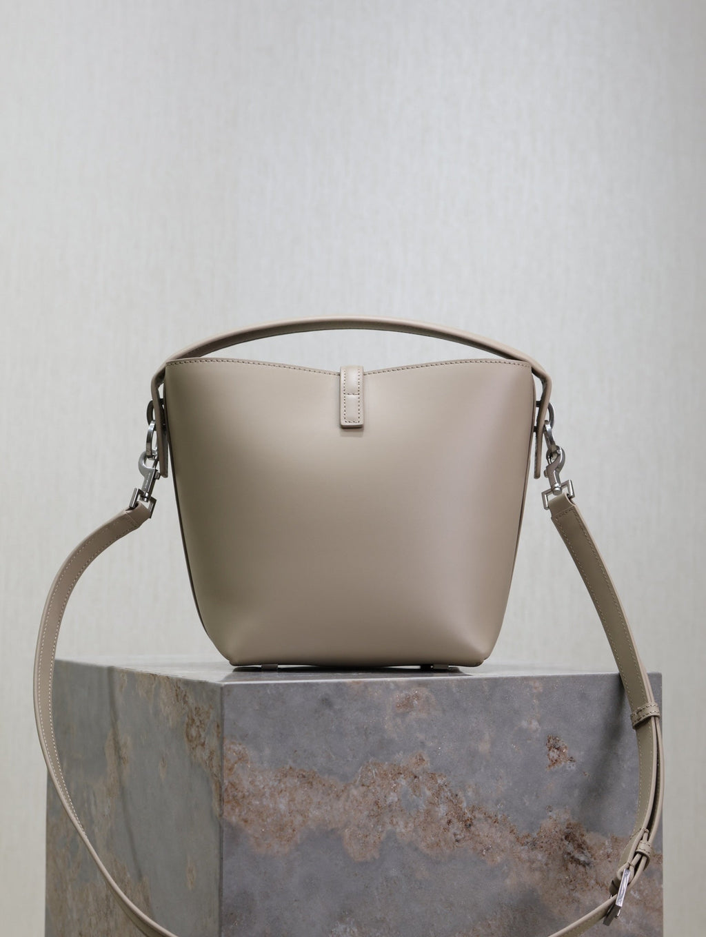 YSL 25S LE 37 BAG 20 IN DUSTY GRAY CALFSKIN SILVER HARDWARE