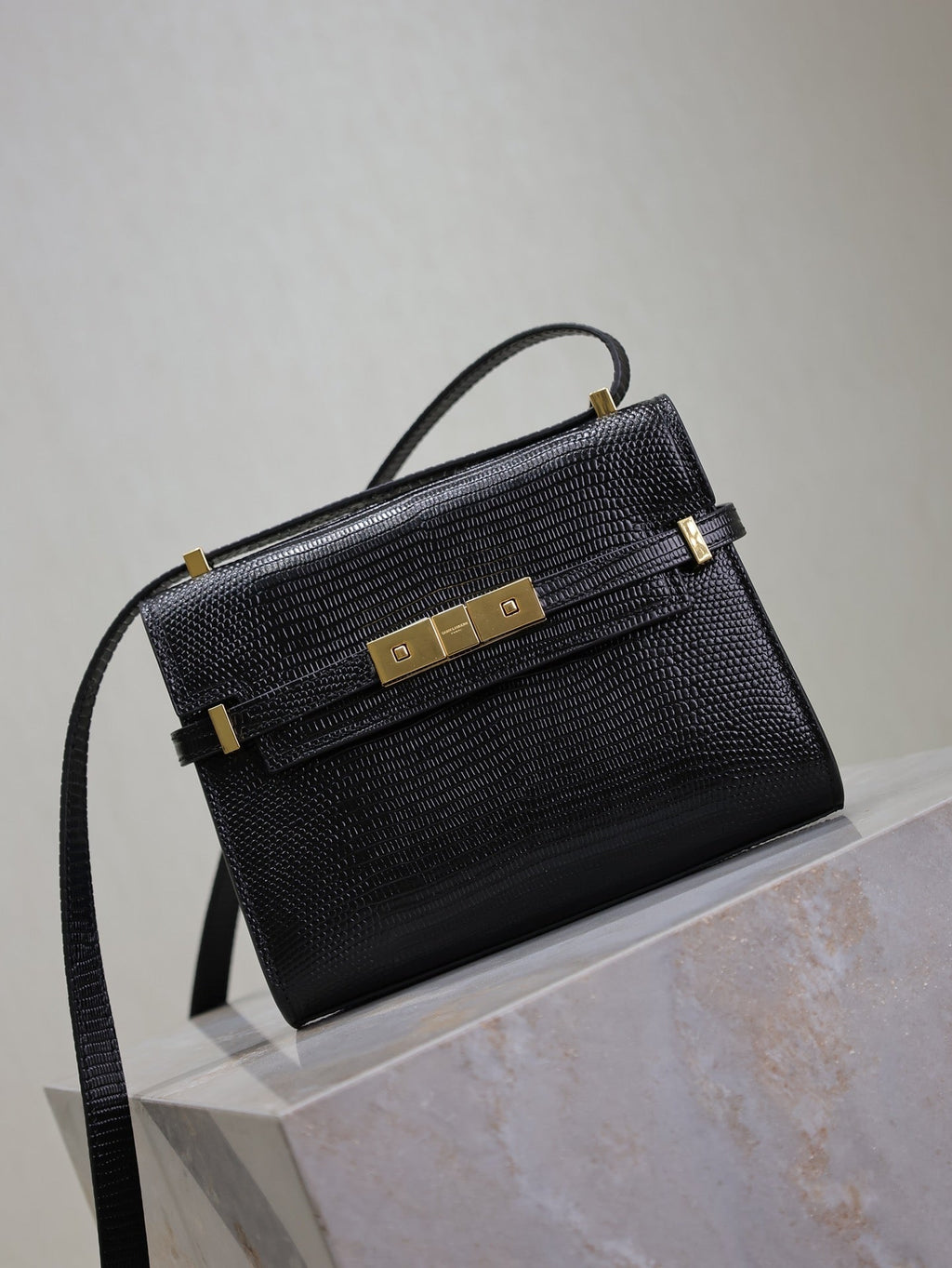 YSL 25S MINI MANHATTAN 19 IN BLACK SHINY CROCODILE CALFSKIN GOLD HARDWRE