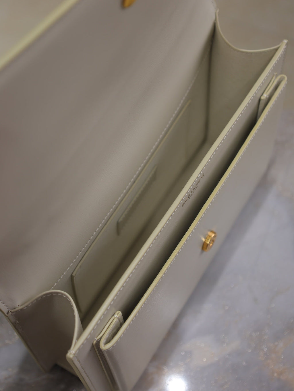 YSL 25S SUNSET MM 25 IN IVORY CALFSKIN GOLD HARDWARE