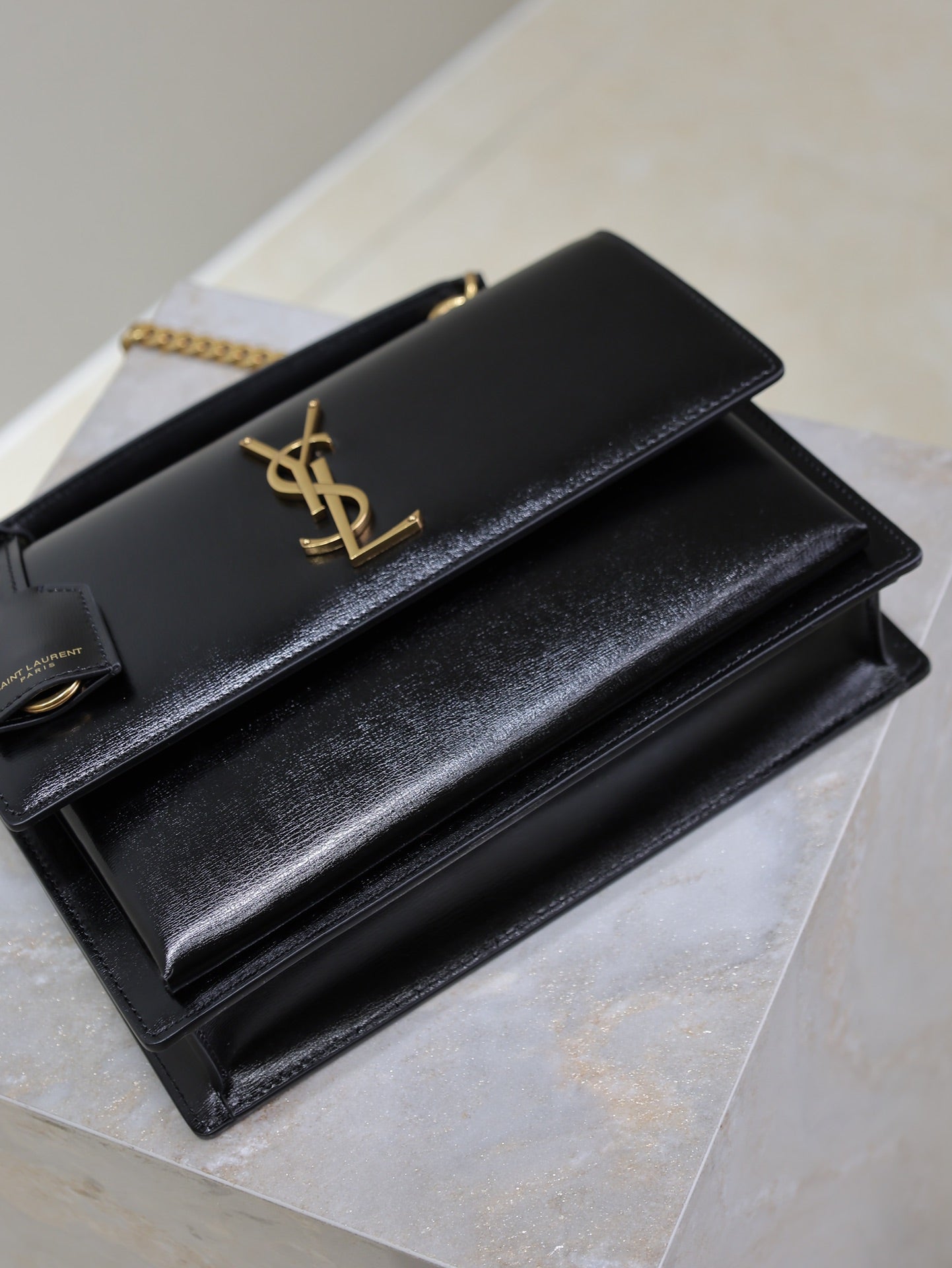 YSL 25S SUNSET MM 25 IN BLACK CALFSKIN GOLD HARDWRE