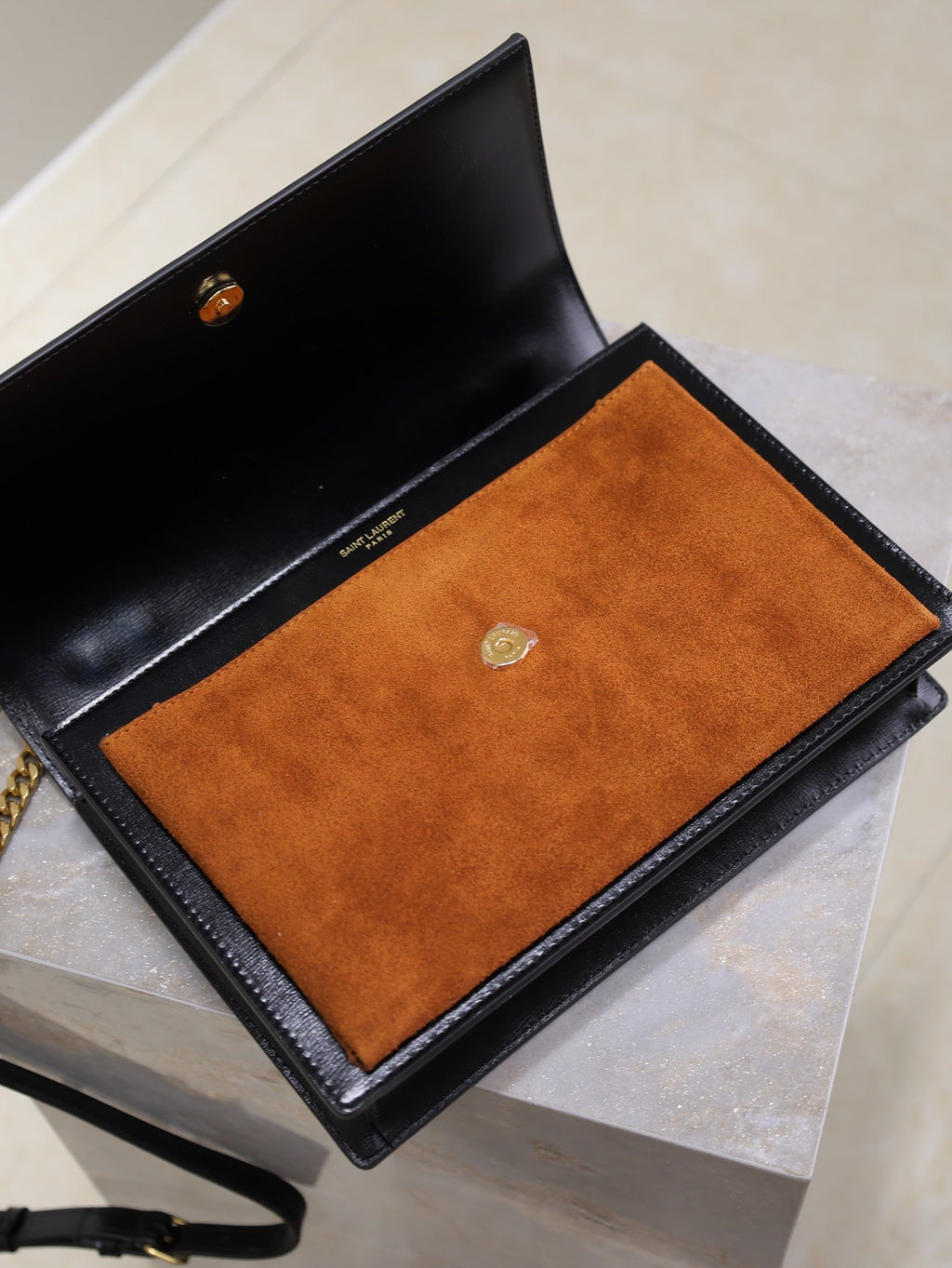 YSL 25S SUNSET MM 25 IN BLACK CALFSKIN AND CARAMEL SUEDE GOLD HARDWARE