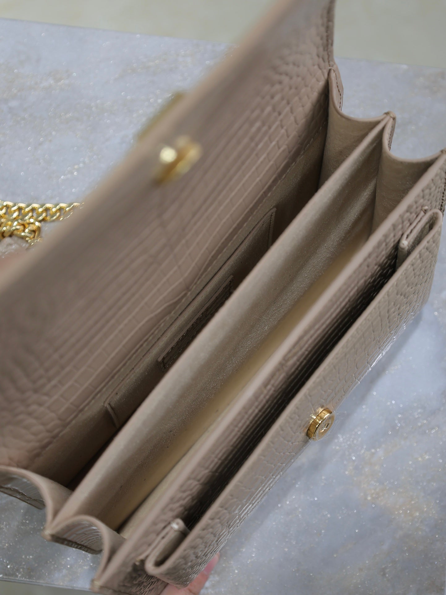 YSL 25S SUNSET MEDIUM 22 IN NUDE CROCODILE-EMBOSSED SHINY CALFSKIN GOLD HARDWRE